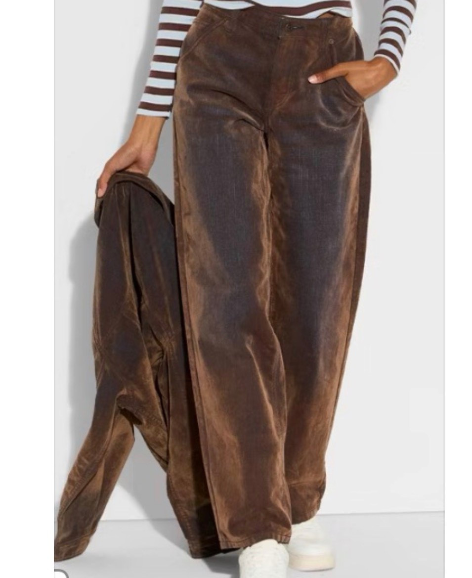 Giving me all the fall vibes and love the shaded look!!!

#LTKMidsize #LTKFindsUnder50 #LTKOver40