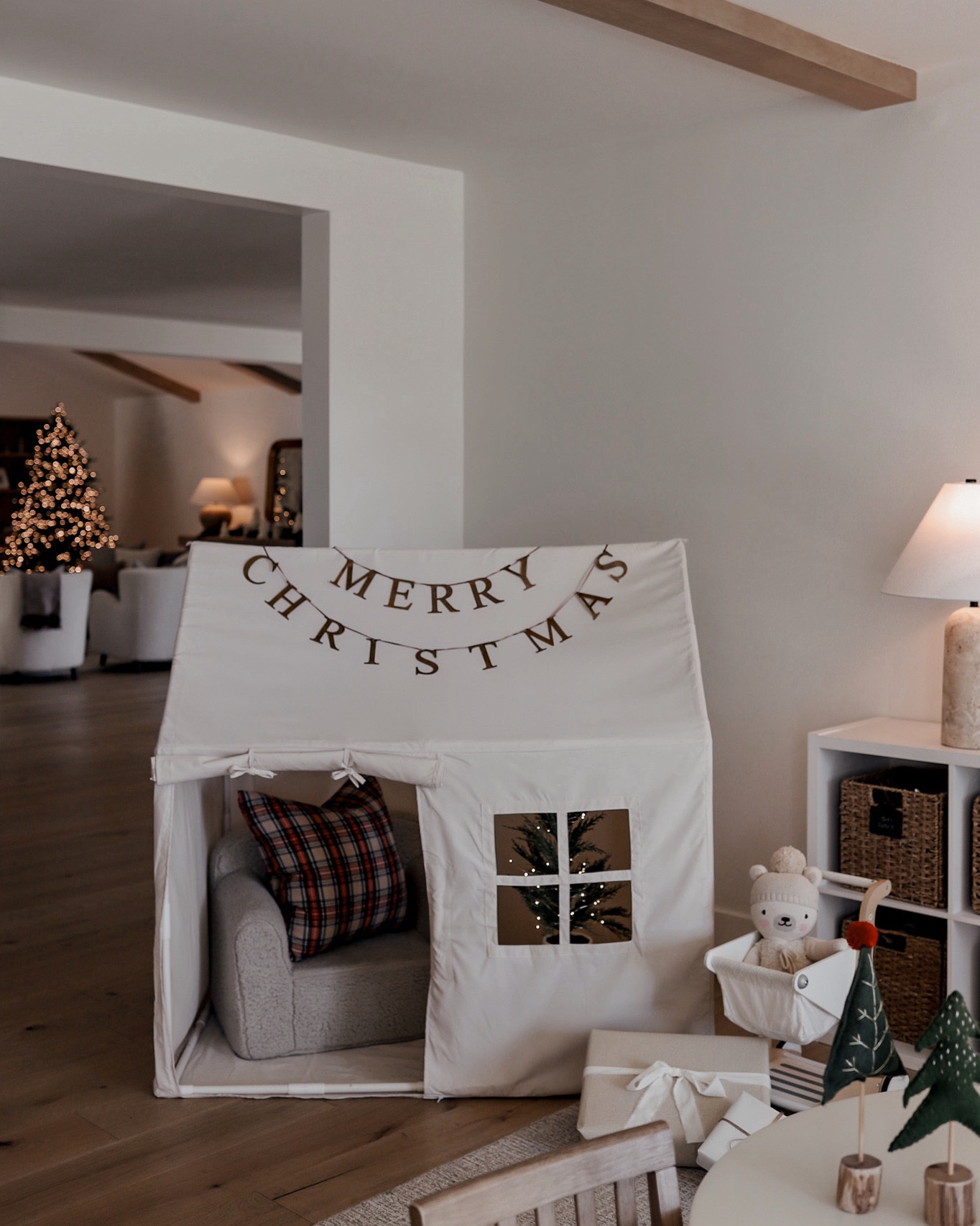 Amazon Kids Holiday Finds 🎄✨
Playhouse decor, cozy throw pillows, the cutest stuffed animal, Merry Christmas banner, and a twinkling Christmas tree to make their space magical.
Everything is affordable + kid-approved — shop all the Amazon holiday finds linked below!

#LTKHome #LTKKids #LTKSeasonal