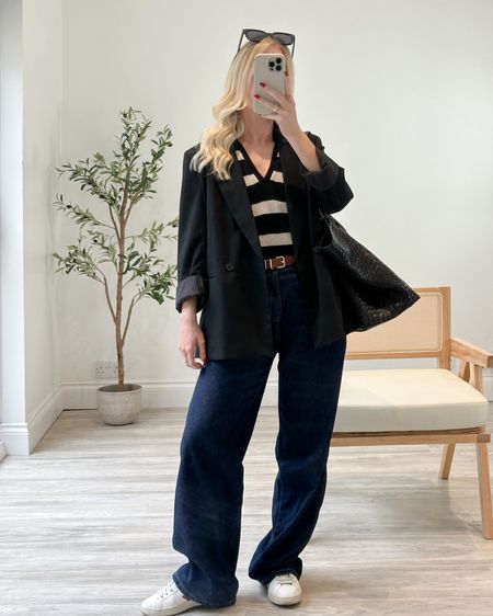 Smart casual ootd 👟 

Jeans & a black, striped knit, black blazers, Veja trainers, spring summer, causal workwear, high street outfit, massimo dutti 

#LTKeurope #LTKstyletip #LTKsummer