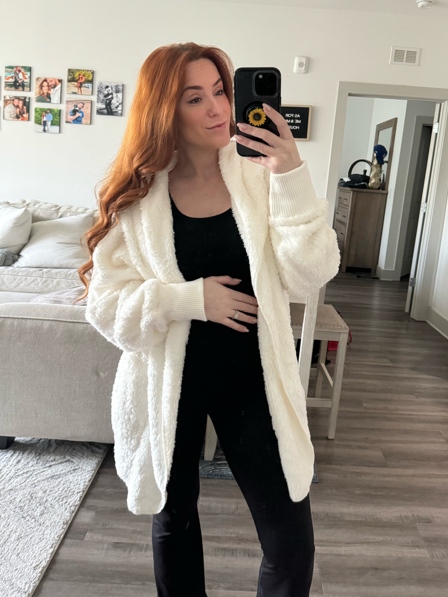 The perfect comfy jacket for winter and to keep the bump warm. #maternity 


#LTKBump #LTKBaby