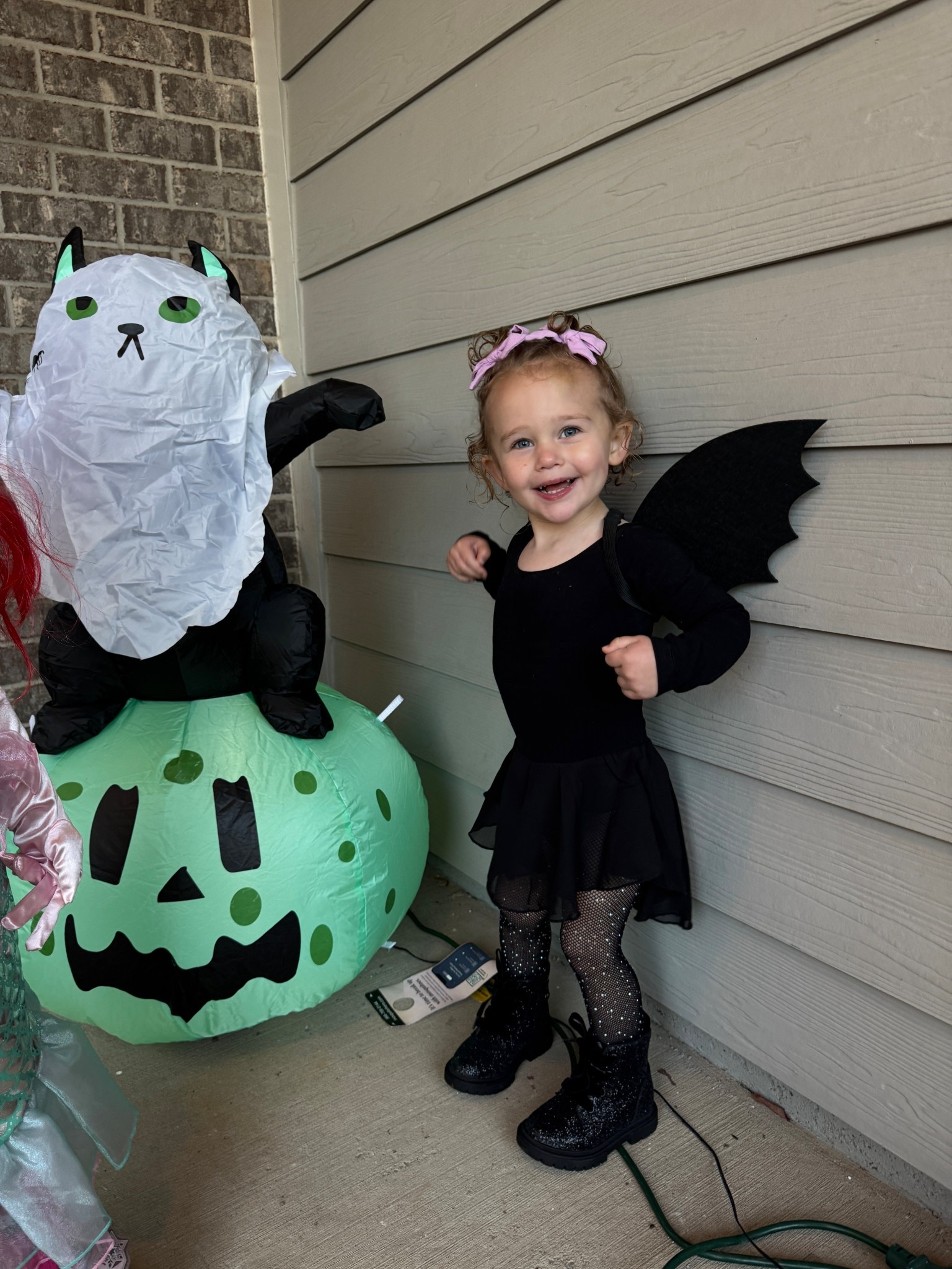 It’s freaking bats 🦇 

#LTKSeasonal #LTKKids #LTKHoliday