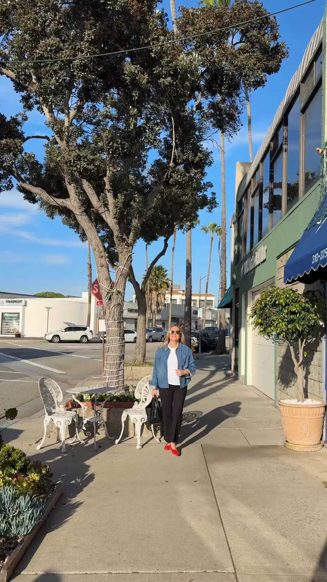 These kick flare pants are on sale. Come in several colors and can easily be dressed up or down. ￼

#LTKOver40 #LTKSaleAlert #LTKootd