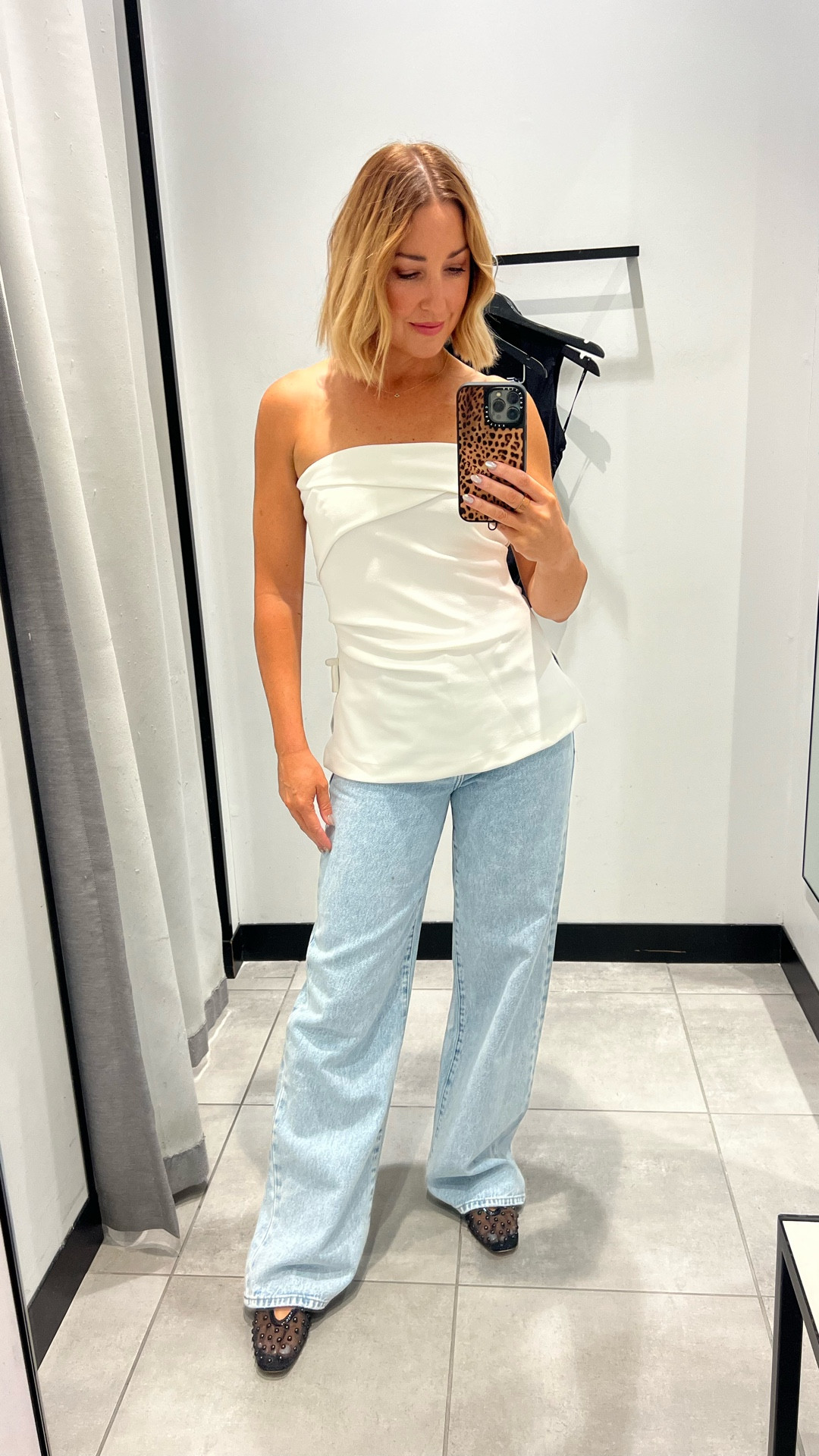 When the dress code is jeans and a nice top. Decjuba once again over delivering. 

#LTKstyletip #LTKspring #LTKaustralia