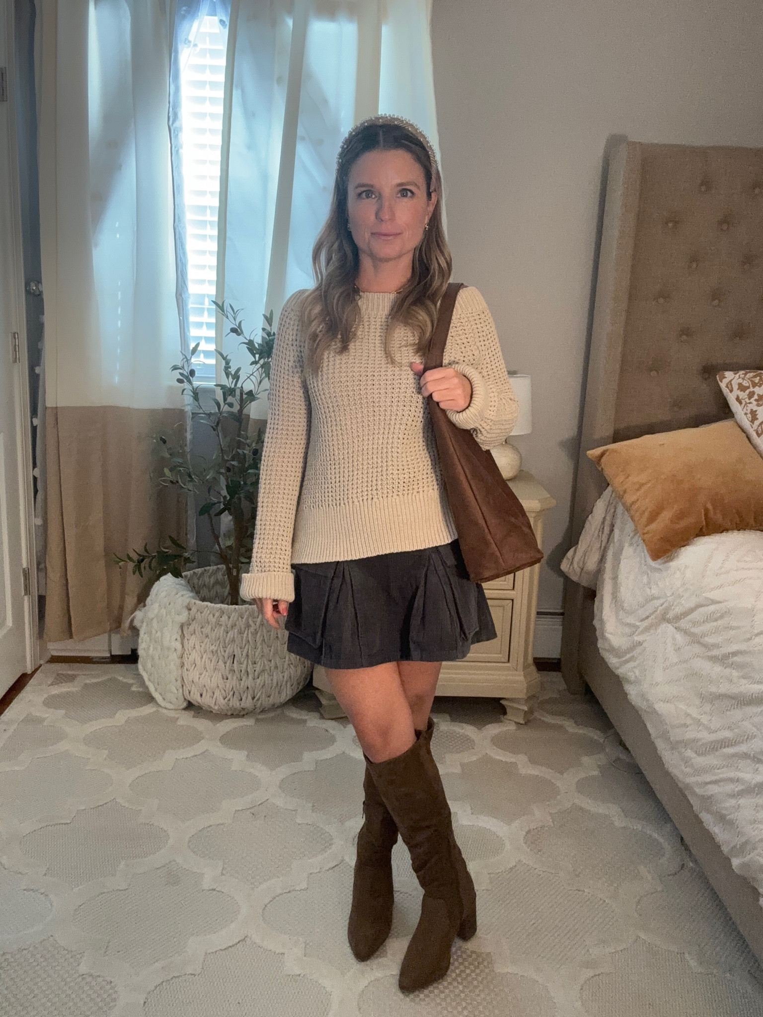 The perfect fall outfit! This skirt on trend is amazing  

#LTKStyleTip #LTKFindsUnder50 #LTKSeasonal