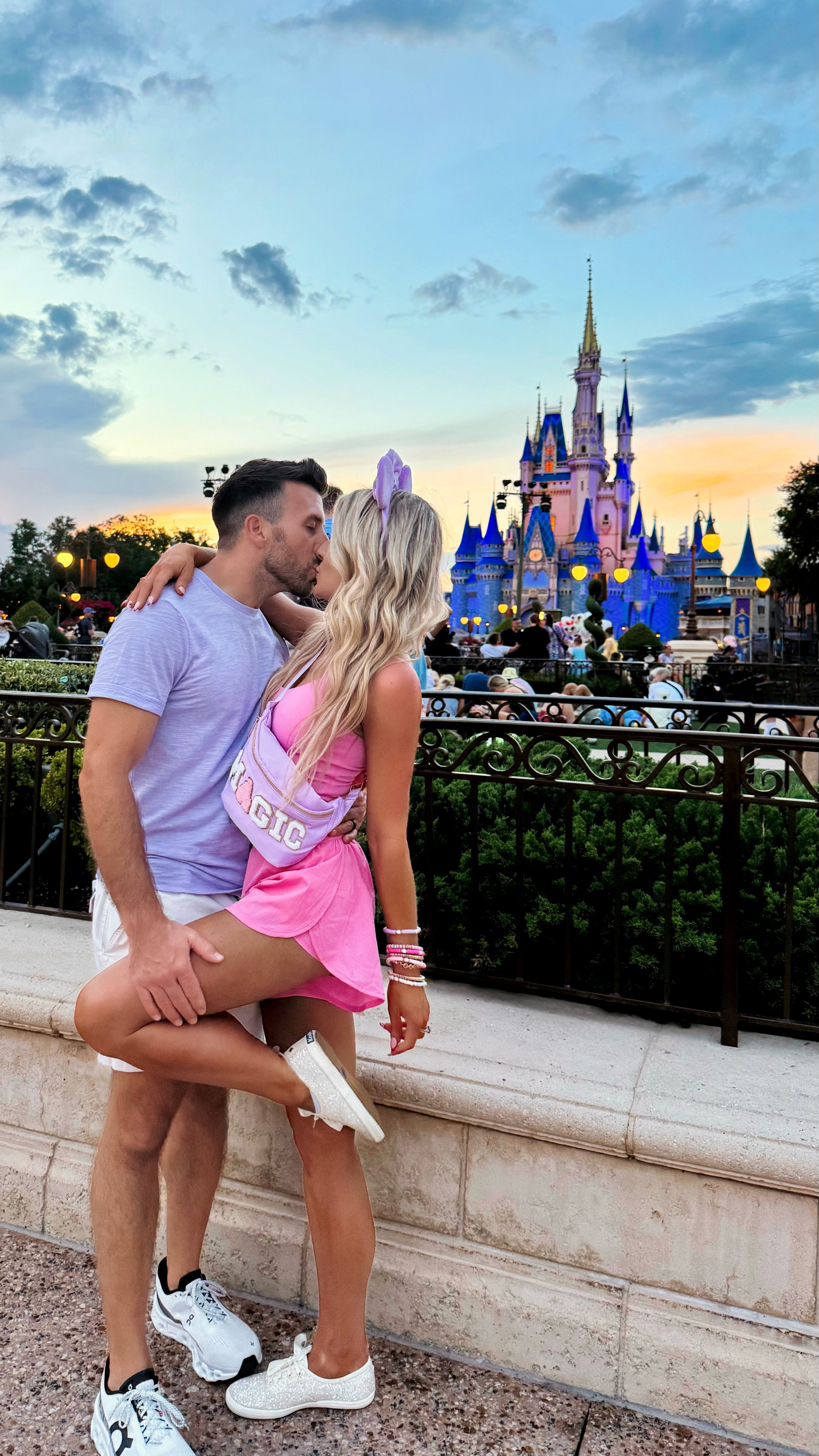 DISNEY OUTFITS to pack for your next vacation! 🏰✨ 

Disney World Outfit, Disneyland Outfit, Disney Parks Outfit, Disney bonding, Magic Kingdom Outfit, Epcot, Animal Kingdom, Disney Vacation, Disney Trip, Travel Outfit


#LTKTravel #LTKStyleTip #LTKFamily