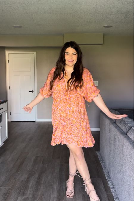 Midsize spring dress from Amazon! 

The colors on this dress are so fun and it’s SO roomy. Free people inspired and would be cute for brunch or a bridal shower or baby shower 

Size 12, Amazon dress, teacher outfit, date night, 

#LTKMidsize #LTKStyleTip #LTKFindsUnder50