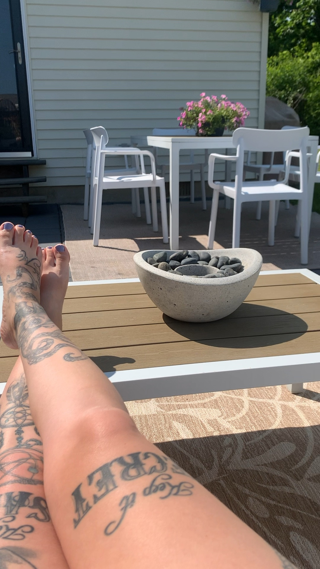 Relaxing on the patio is currently the highlight of my week 😎

#LTKhome #LTKFind #LTKSeasonal