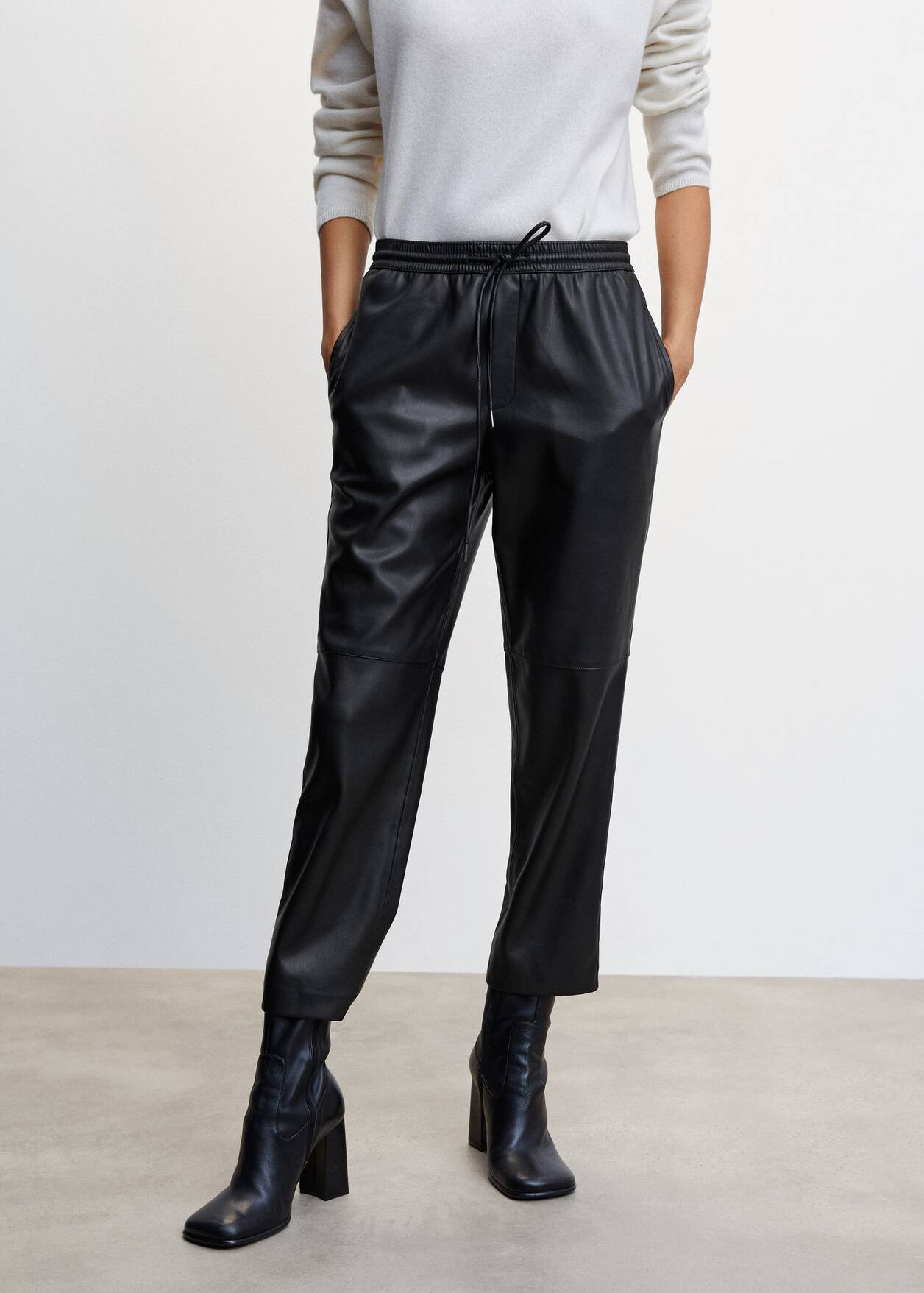 Leather-effect elastic waist trousers | MANGO (UK)
