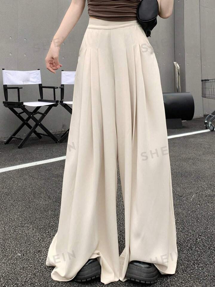 Dazy          
            DAZY offers affordable tap-to-wear style and versatility to build girl... | SHEIN