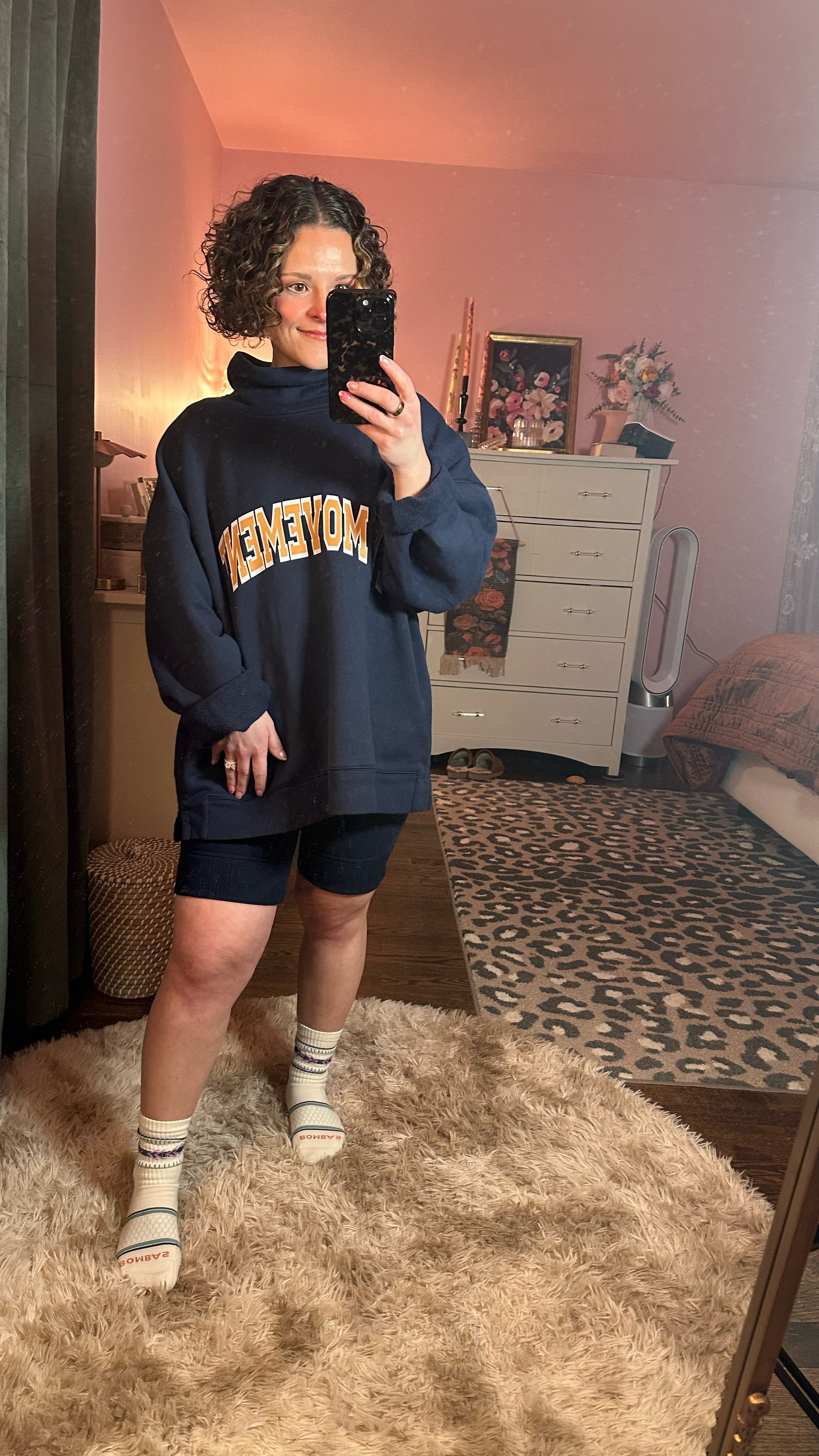 “Effortlessly cozy, endlessly chic ✨ This Free People set is basically a warm hug in outfit form. BRB, wearing this on repeat. ☁️ #freepeoplestyle #cozychic @freepeople @fpmovement