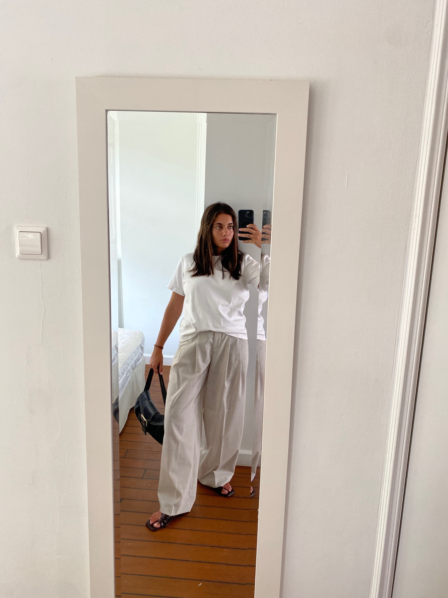 Wearing a size 36 on the trousers, they run big. 

Size 36 on the tee, fit is oversized. 

#LTKstyletip #LTKeurope #LTKSeasonal