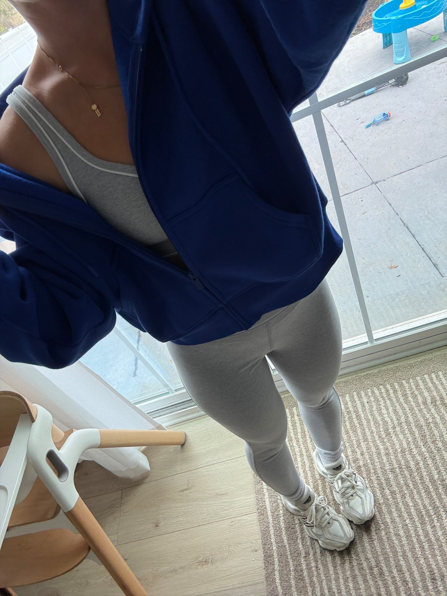 Mom outfit of the day with @Aritzia !! Medium leggings and zip up. Small bra! 

#LTKgrwm #LTKootd #LTKmomlife