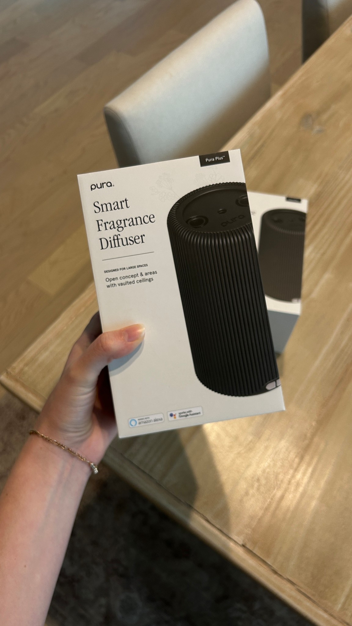 Finally got my hands on the Pura plus diffusers for Christmas! I love Pura & excited to upgrade from the wall plug ins! 

Linking some of my fav scents too!

#LTKHome #LTKGiftGuide #LTKFindsUnder100