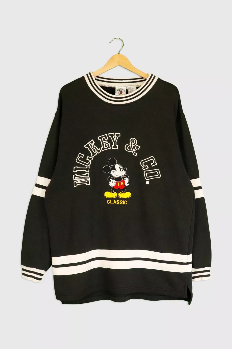 Vintage Disney Mickey & Co Classic Sweatshirt | Urban Outfitters (US and RoW)