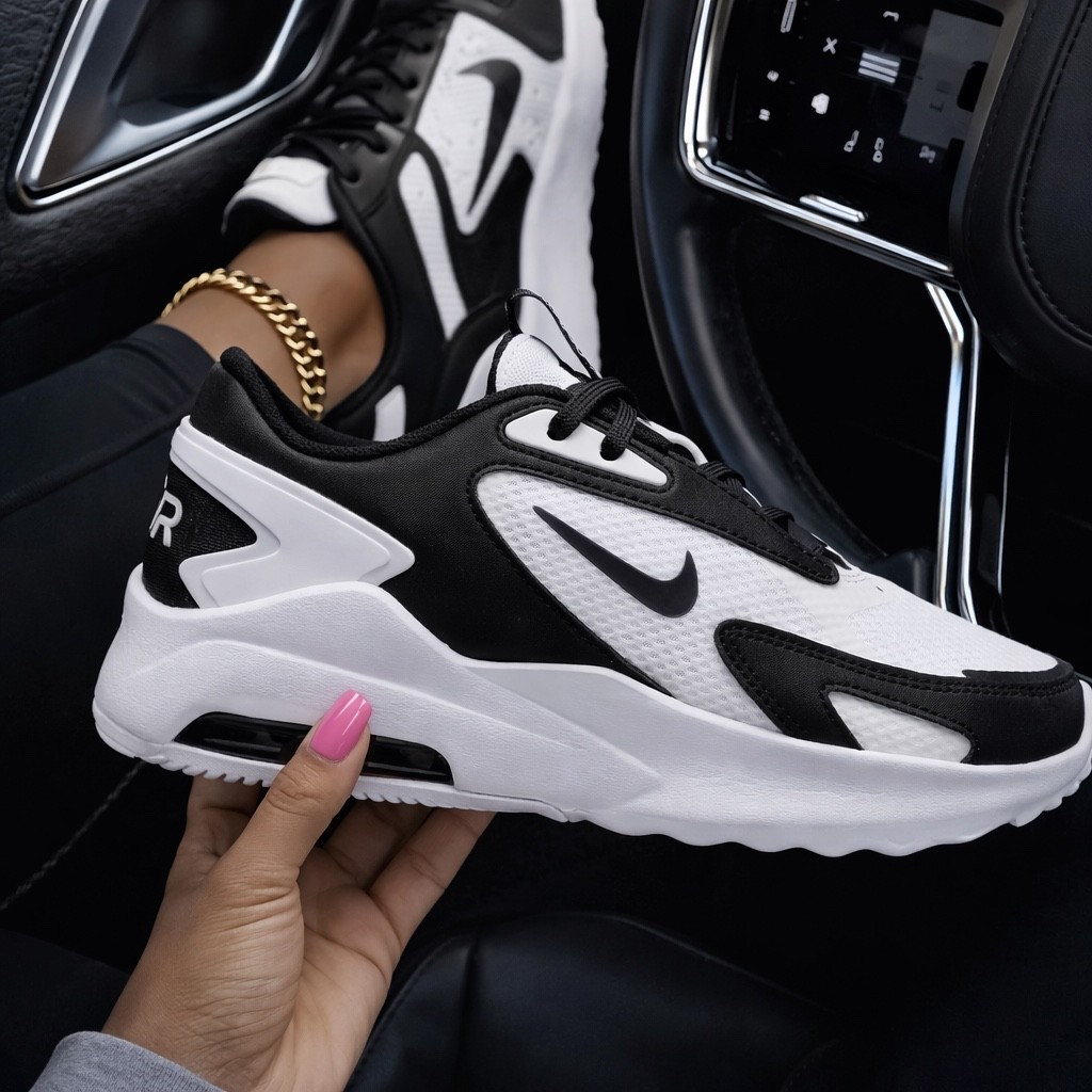 The everyday sneaker for her 

#LTKselfcare #LTKmomlife #LTKvlog