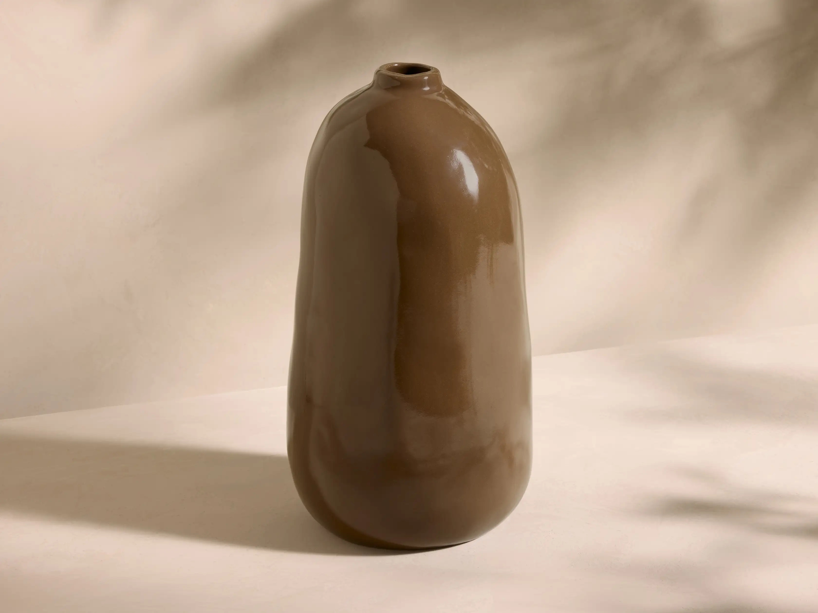 Manton Vase | Arhaus