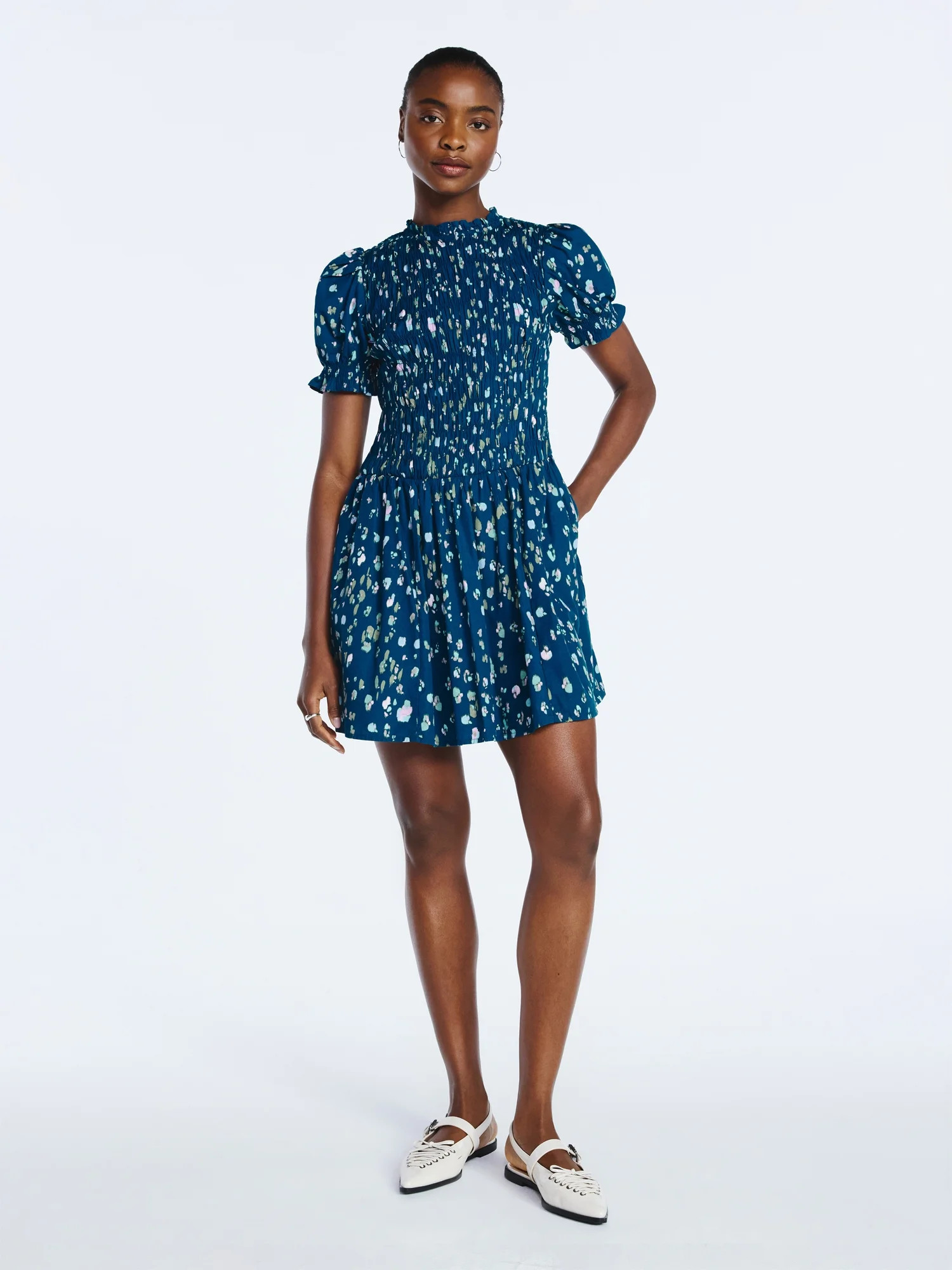 Scoop Women’s Smocked Floral Mini Dress, Sizes XS-4X | Walmart (US)