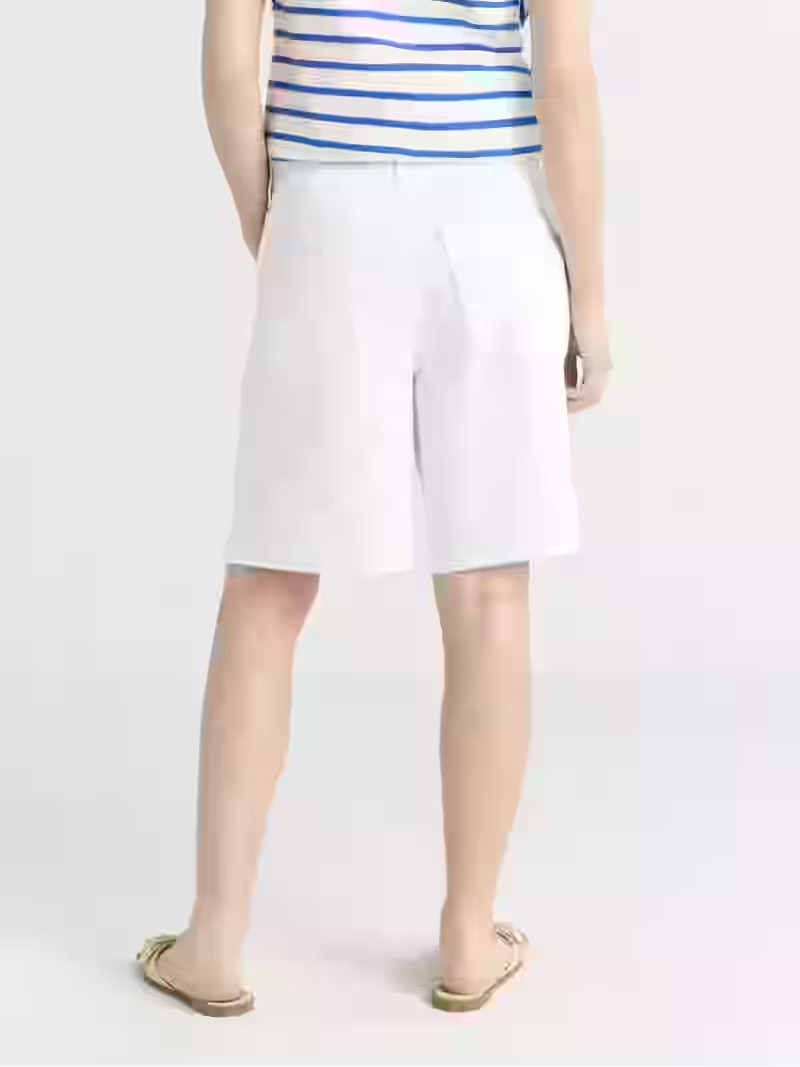 Free Assembly Women's and Women's Plus Bermuda Shorts with Belt, 9" Inseam, Sizes 0-28 | Walmart (US)