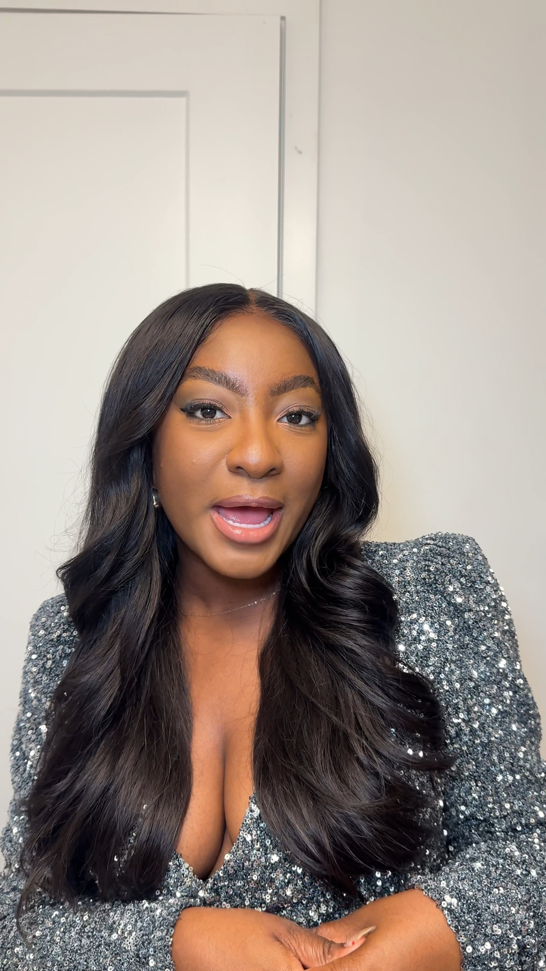 A New Year’s Eve Inspired makeup look with beauty products from Nordstrom Rack 