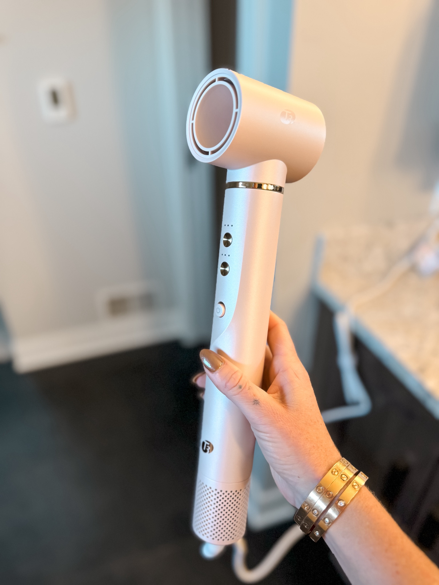 T3 aire 360 blow dryer hair dryer is perfect for Christmas gifts for her shop now and save!

#LTKGiftGuide #LTKHoliday #LTKCyberWeek