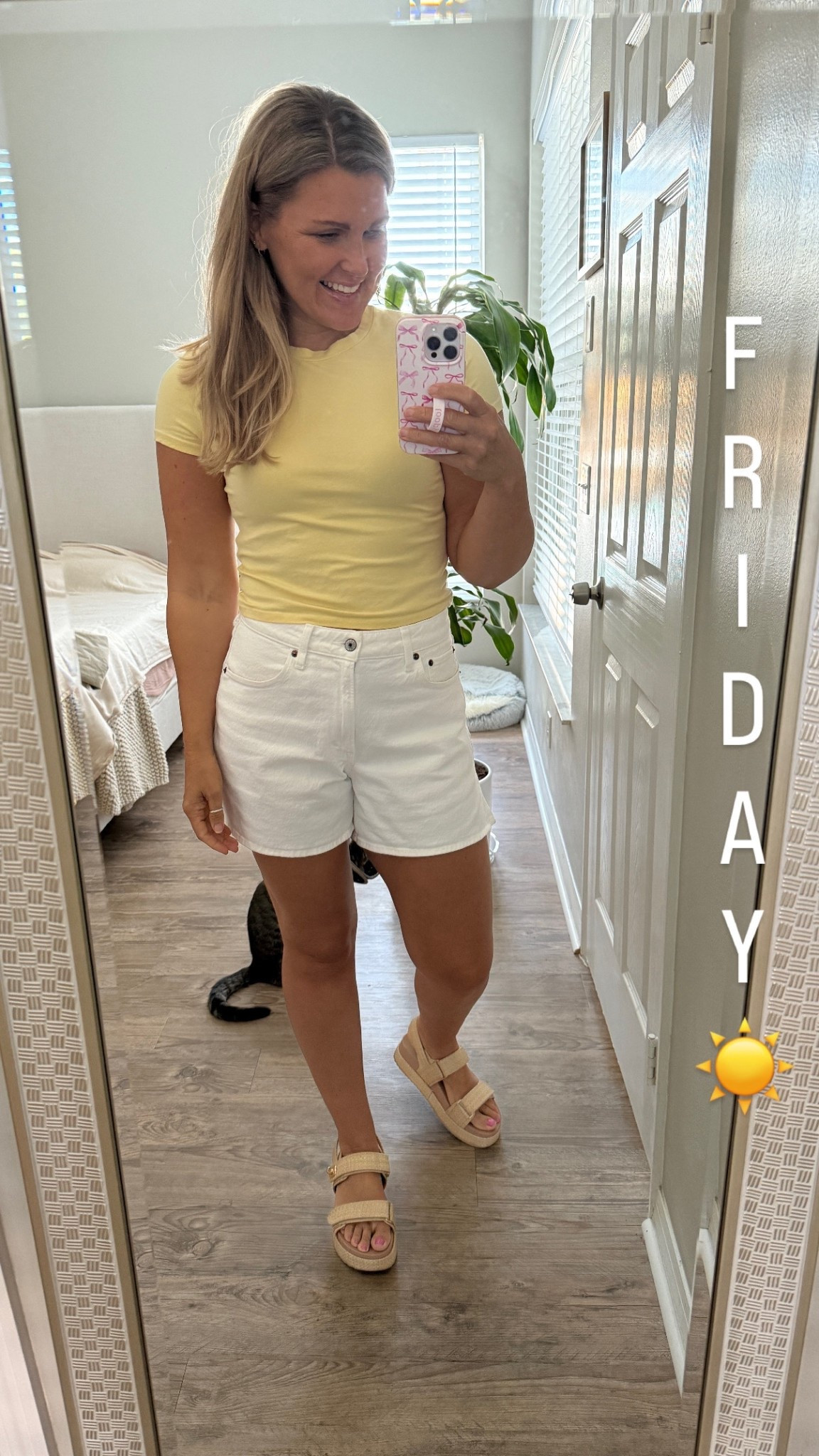 hands down my most favorite shorts that don’t ride up and bunch and then become 1” shorts 😬

top- med
shorts- 28 (they do fit tts but I size up one for a looser fit and go with curve love) 


#abercrombie #butteryellow #yellow #summerfit #denimshorts #whiteshorts #denim

#LTKFindsUnder100 #LTKSeasonal #LTKSaleAlert