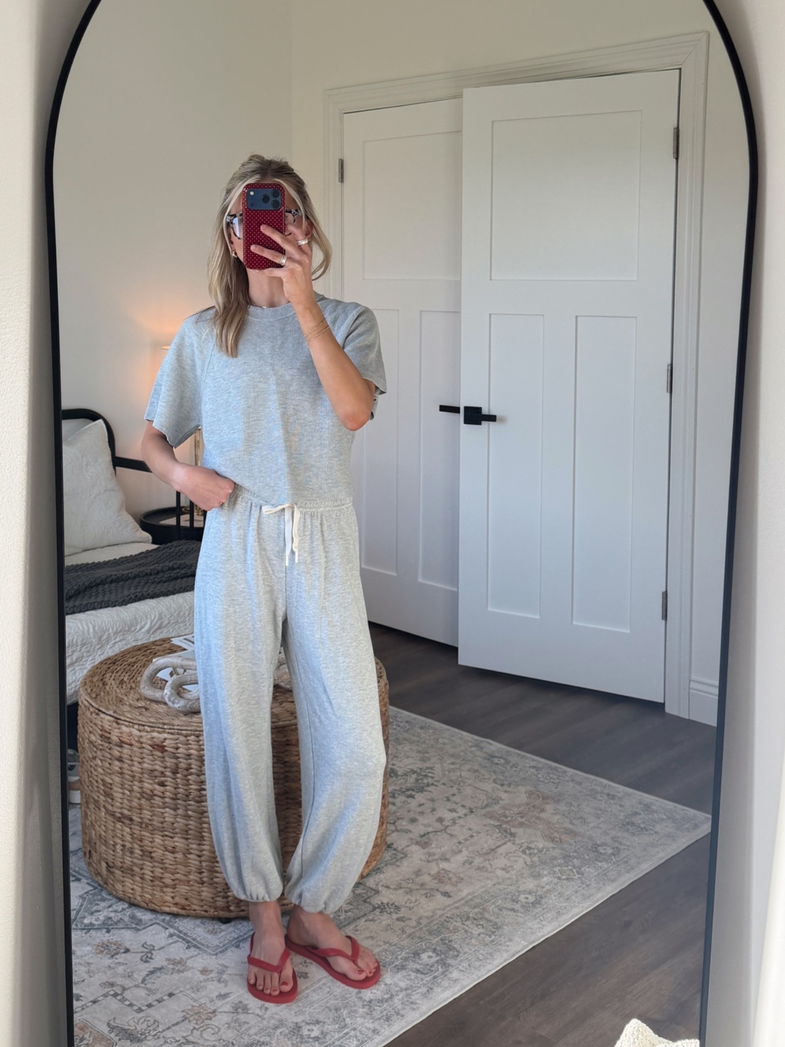 Xs top & XXS pants

#LTKdayinmylife #LTKootd #LTKSeasonal