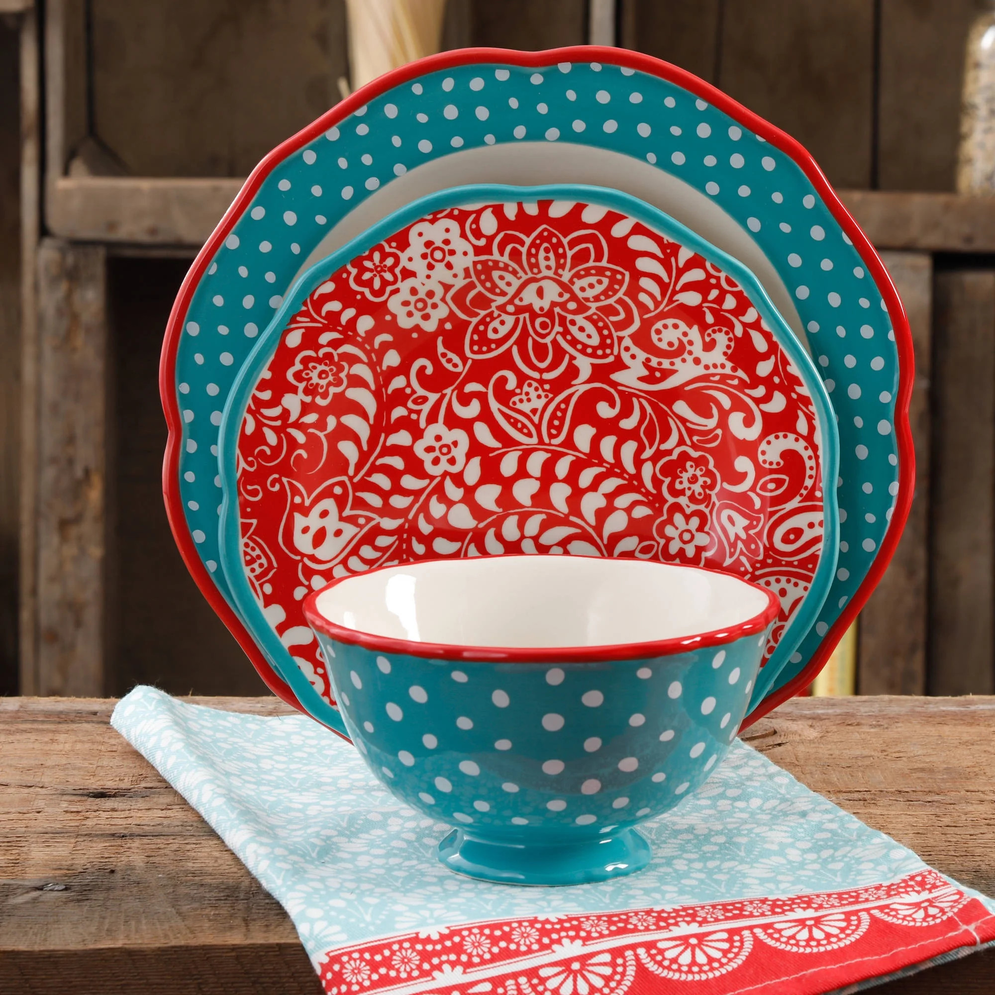The Pioneer Woman Traveling Vines 12-Piece Dinnerware Set | Walmart (US)