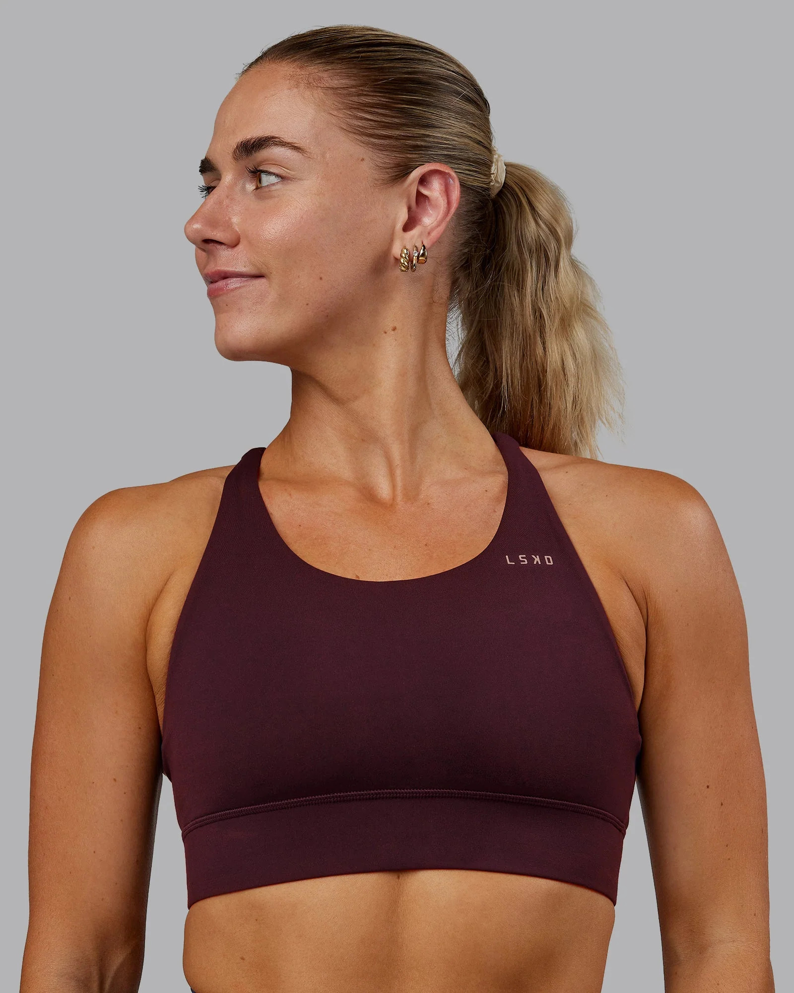 Accelerate Medium Support Sports Bra - Cherry Lacquer | LSKD | LSKD