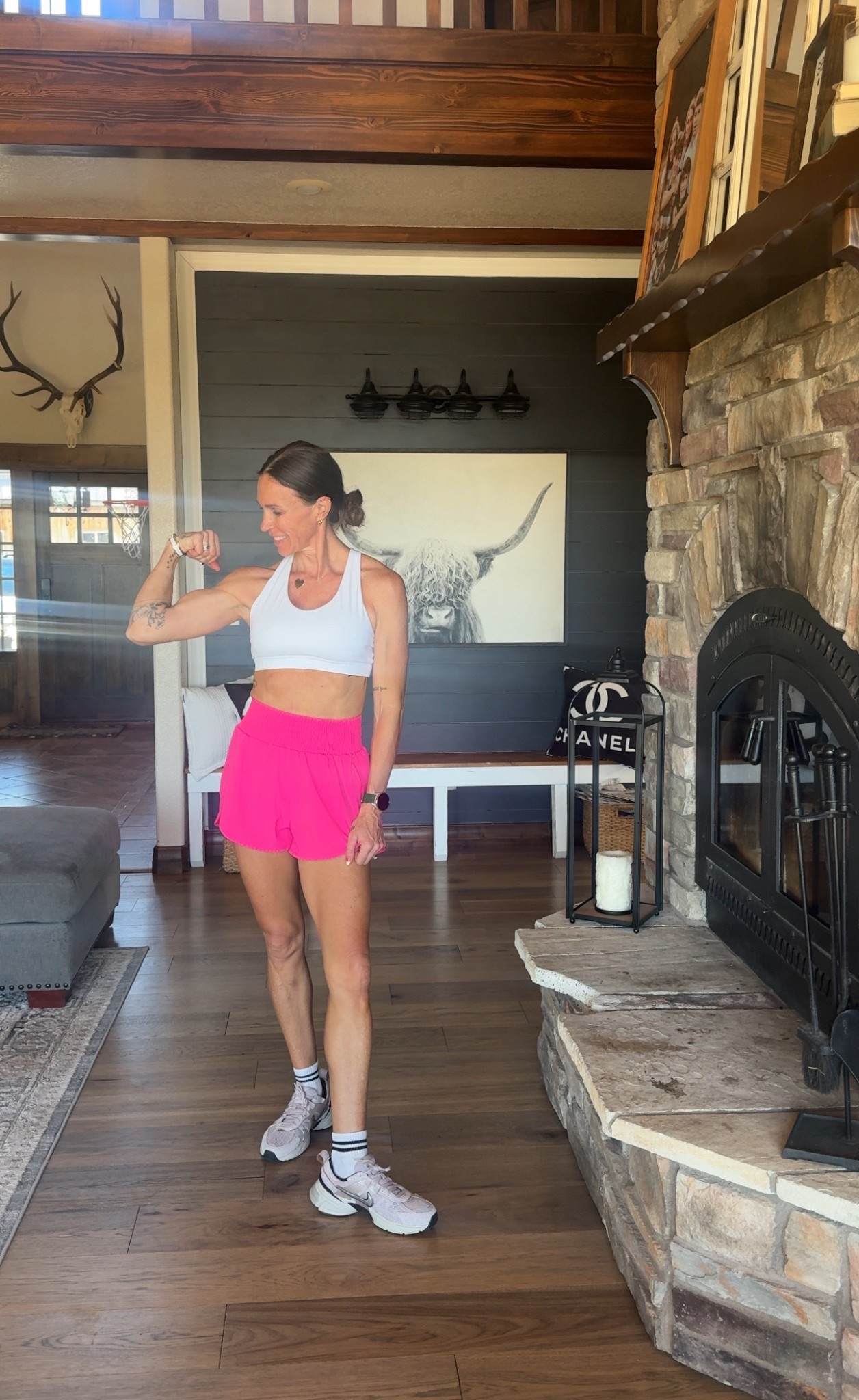 Bright shorts for leg day!!

#LTKActive #LTKFindsUnder50 #LTKStyleTip