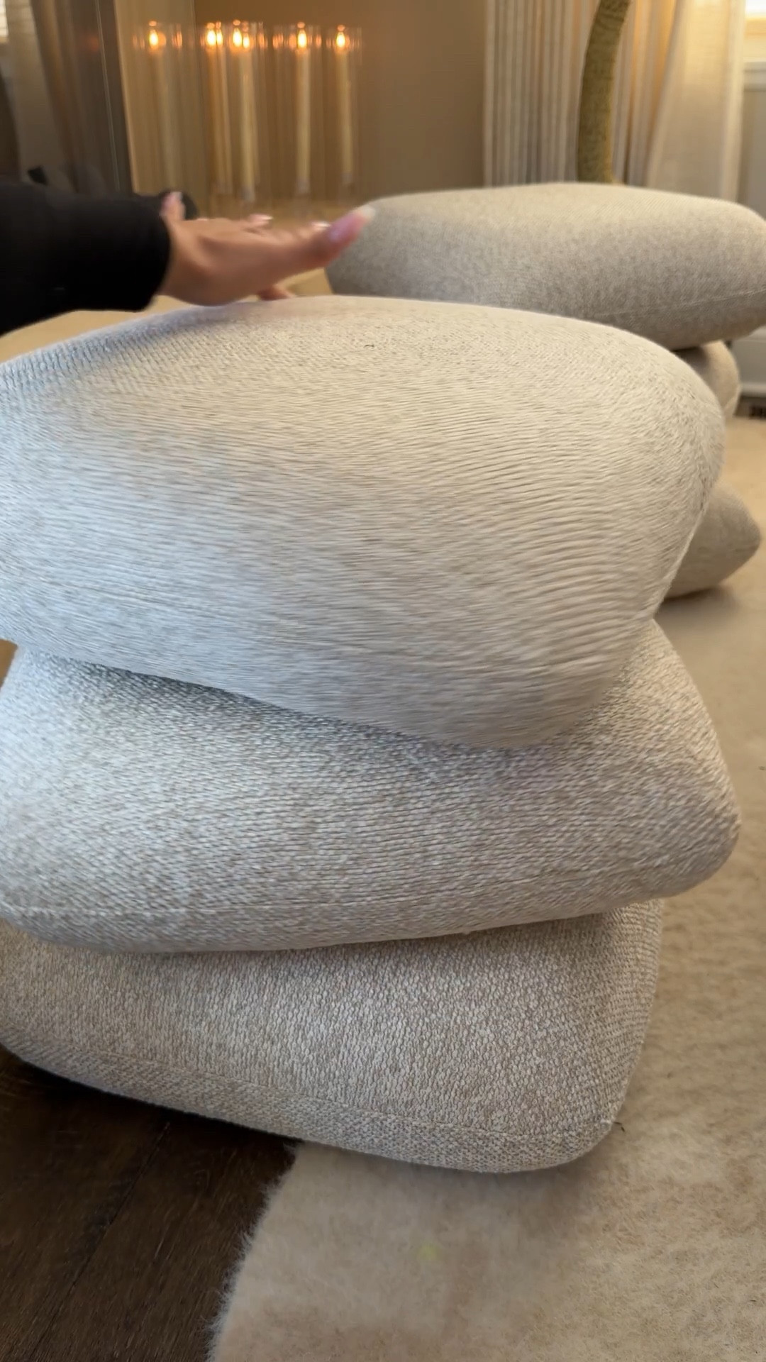 My modern Swivel ottomans are back in stock !! These are super chic and can be used as additional seating or footrest.


#LTKHome