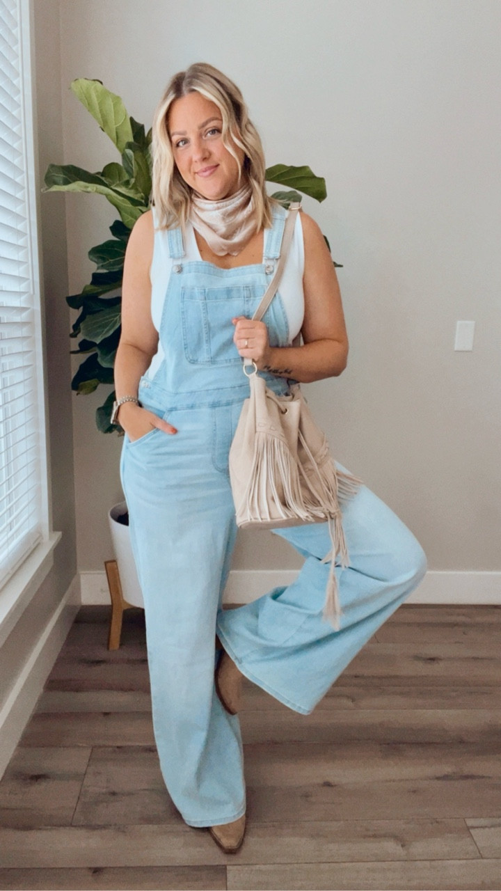 When your denim overalls decide they want a little yeehaw energy 🤌🏼
Paired them with boots, a silk scarf, and fringe—because why not bring a touch of rodeo glam to everyday coffee runs? 🐎☕

Wearing my true size large in the overalls.  Sized up 1/2 in the boots.  I’m 5’8” for height reference.

#WesternStyle #OOTDOver40 #AffordableLuxe #MidsizeStyle #OverallsButMakeItFashion #boots #falloutfit

#LTKFindsUnder50 #LTKMidsize #LTKStyleTip