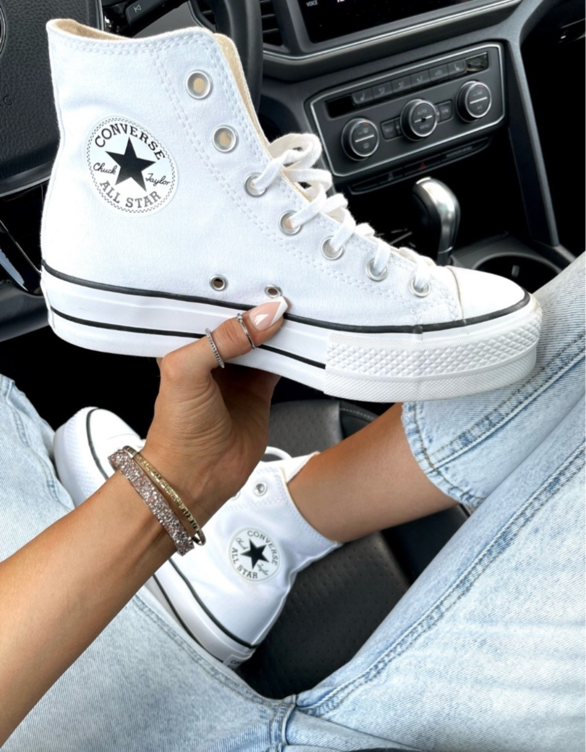 My favorite pair of Converse that I own!! I have them in 4 different colors💕

platform converse high top

#LTKShoeCrush #LTKOver40 #LTKStyleTip