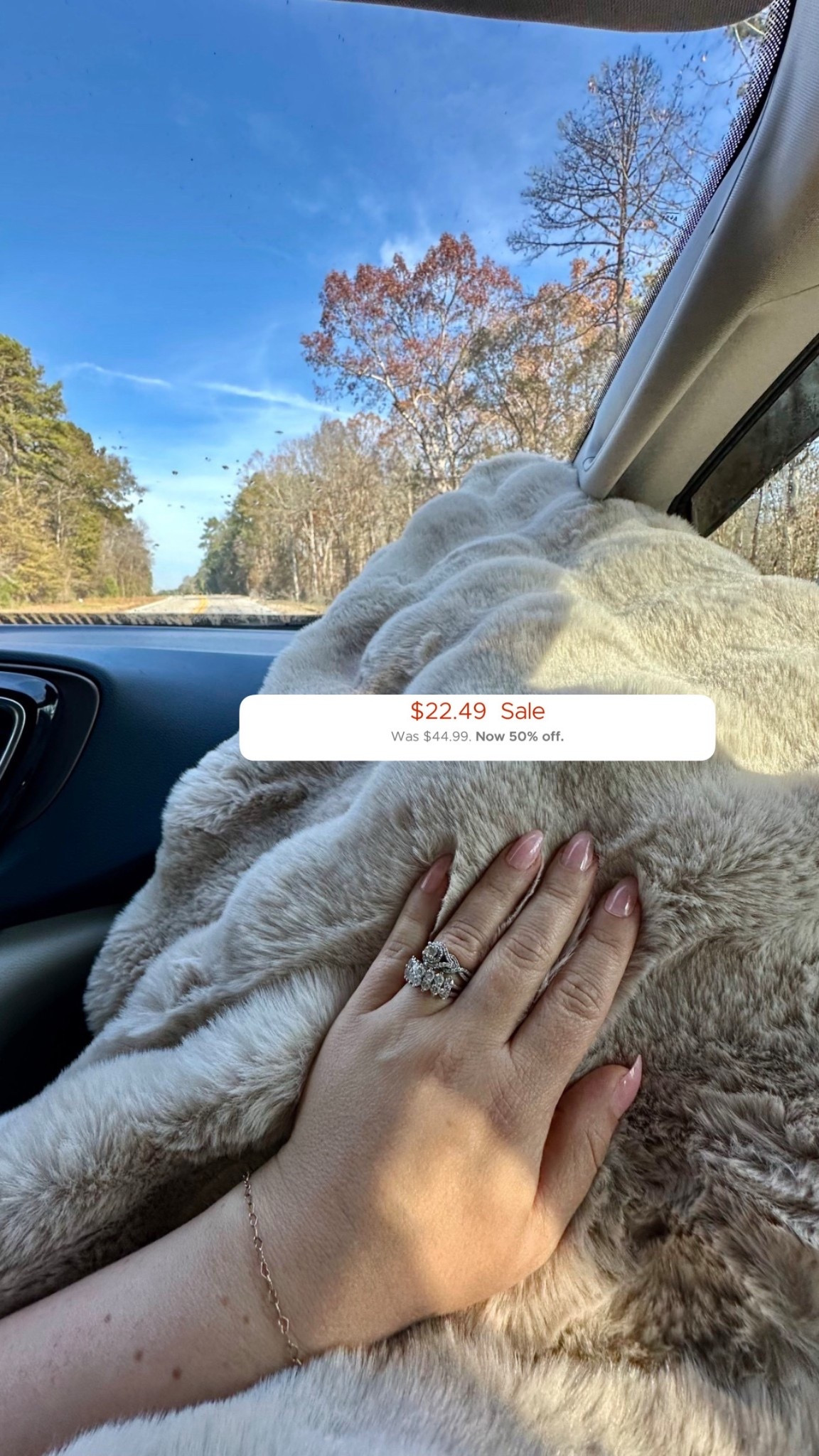 ✨Anthro/PB inspired faux fur throw on sale!✨

Passenger princess must-haves: faux-fur blanket, cozy travel essentials, and soft neutral nails.

Linking my favorite comfy car finds for winter road trips ↓

#cozytravel #passengerprincess #travelessentials #LTKhome lounge wear, 


#LTKGiftGuide #LTKmomlife #LTKHome