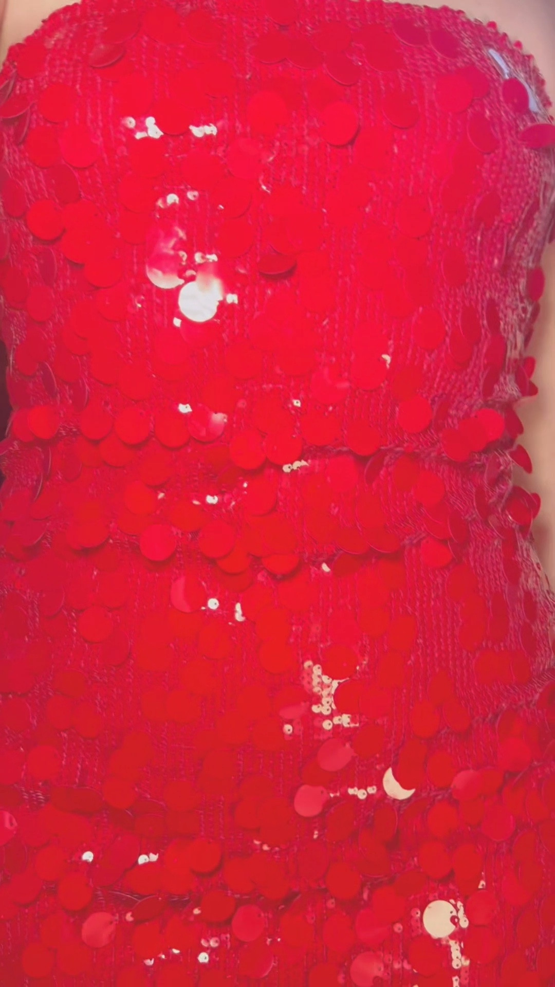 Am I obsessed with this dress? Yes. ❤️‍🔥 #red #reddress #sequins #sequin #sequindress #bacheloretteoutfit #vacationoutfit #partyoutfit #goingout #goingoutoutfit #concert #concertoutfit #countryconcertoutfit

#LTKPetite #LTKParties #LTKSaleAlert