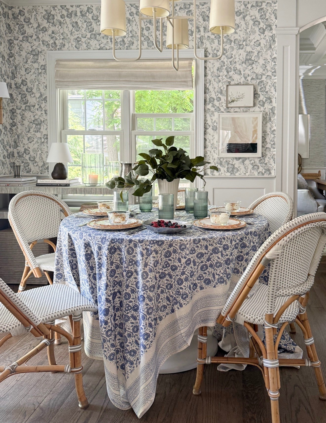 Summer entertaining made easy! 

Fourth of July entertaining, Fourth of July tablescape, breakfast nook, McGee & co, modern coastal home

#LTKSaleAlert #LTKHome #LTKSeasonal