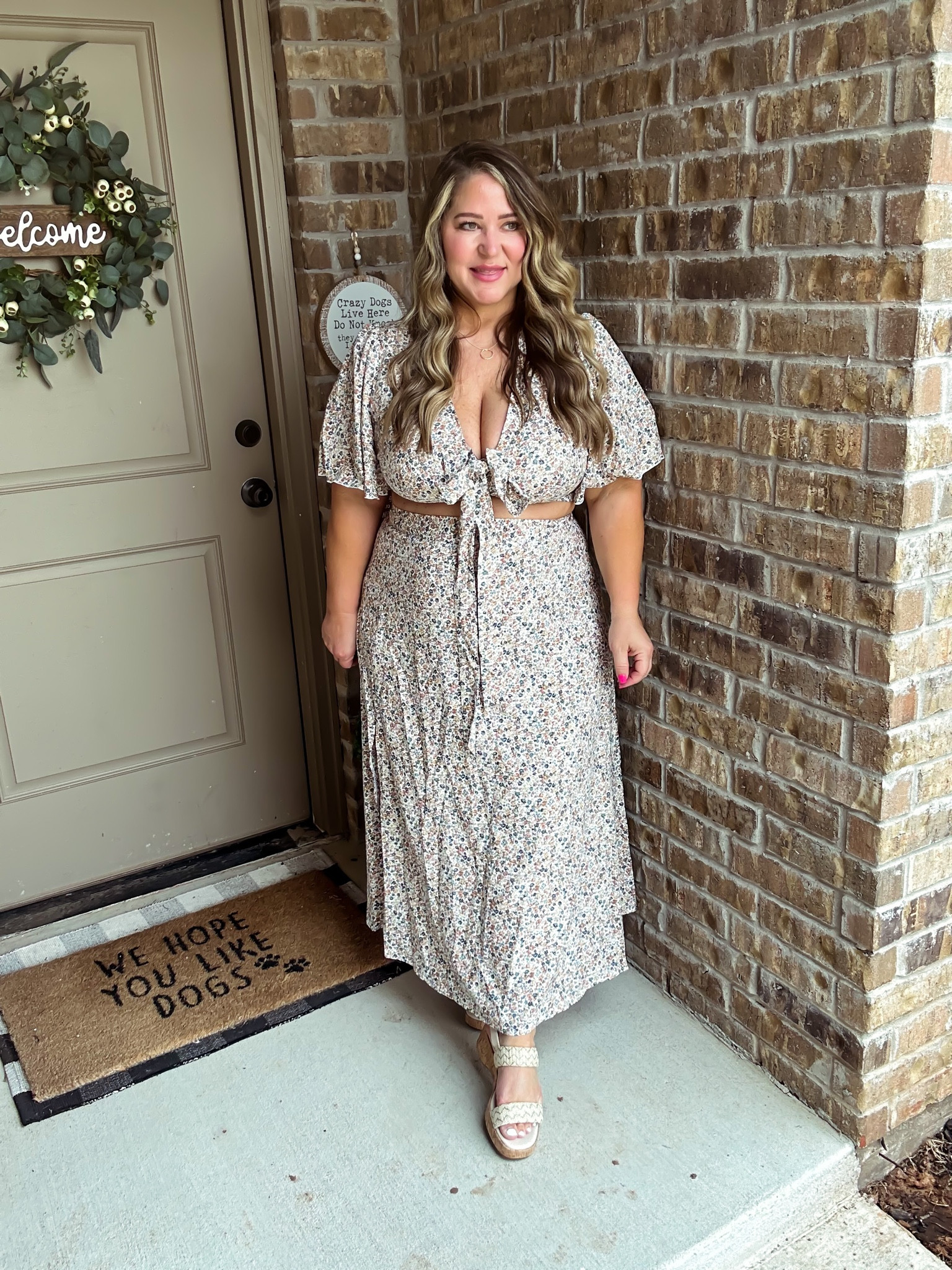 2 piece set size 1X
Sandals tts 

#LTKstyletip #LTKunder50 #LTKcurves