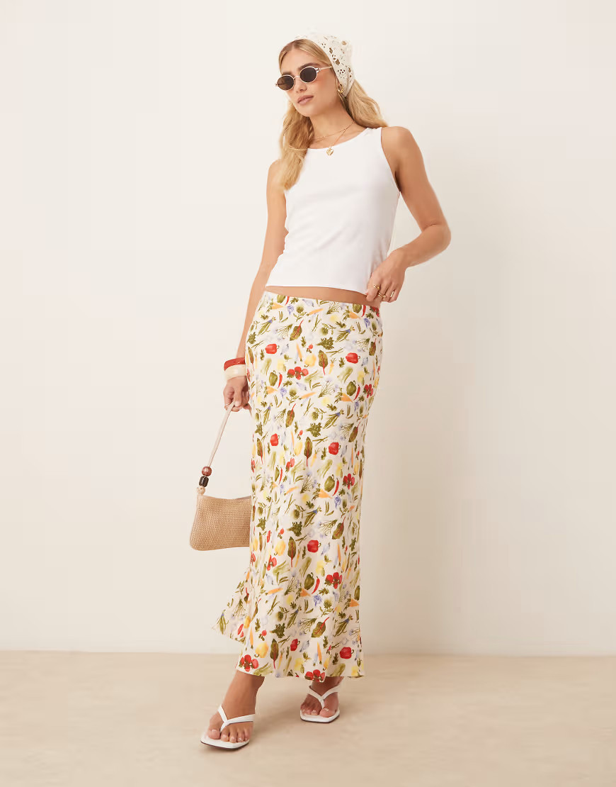 Abercrombie & Fitch bias cut linen maxi skirt in vegetable grid print-Multi | ASOS (Global)