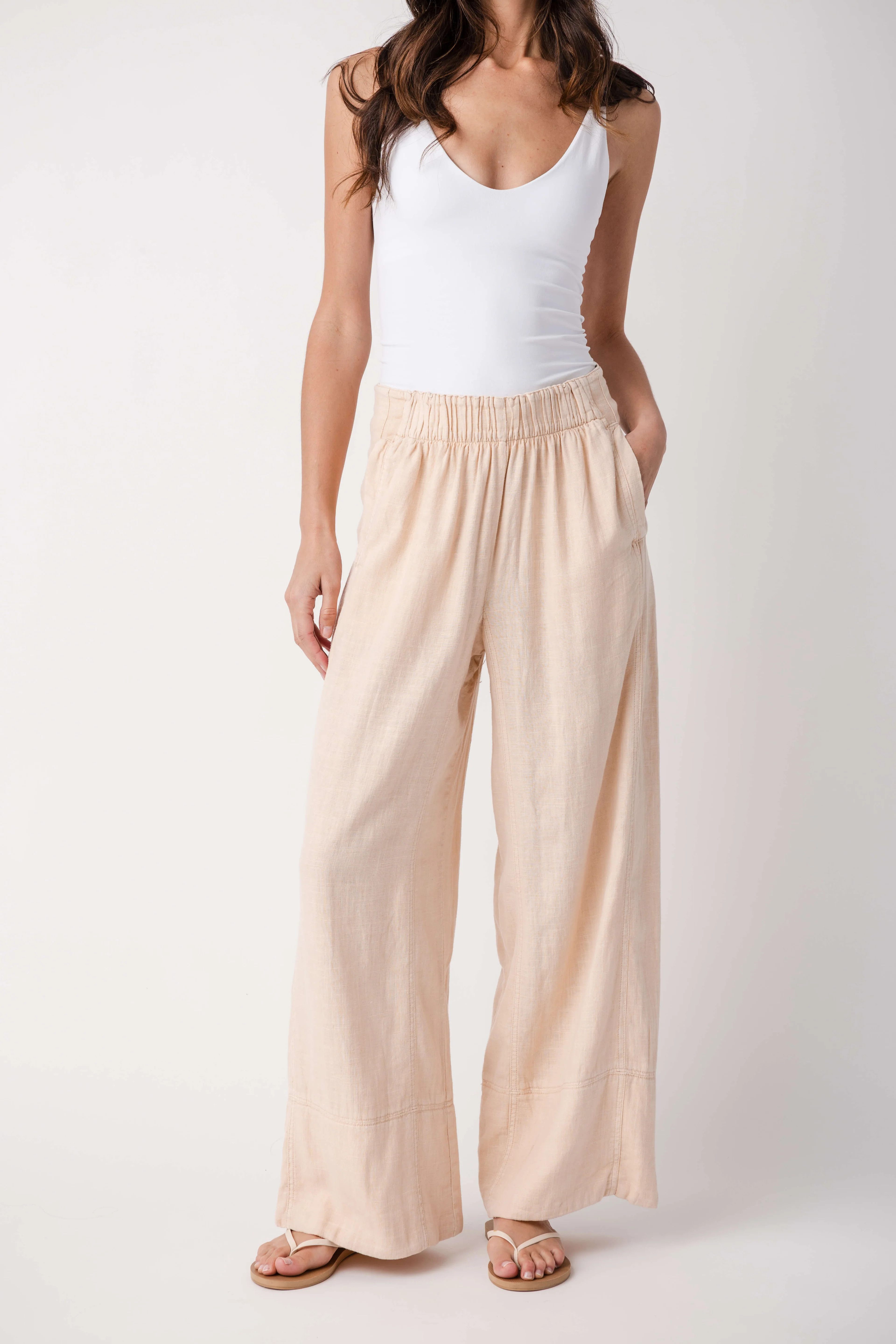 Free People Days End Linen Pull On Pant | Social Threads