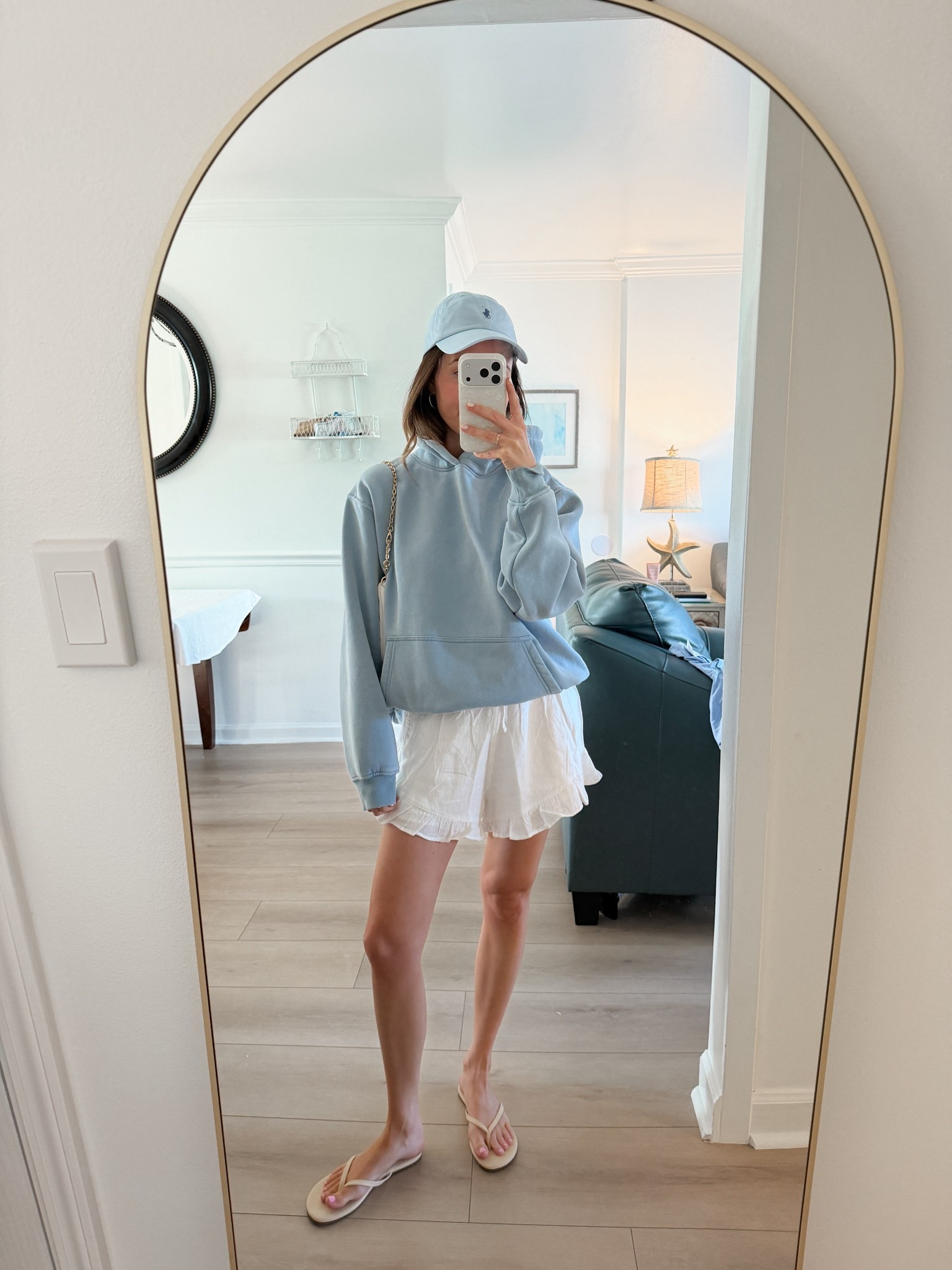 Abercrombie linen shorts - wearing a small! 