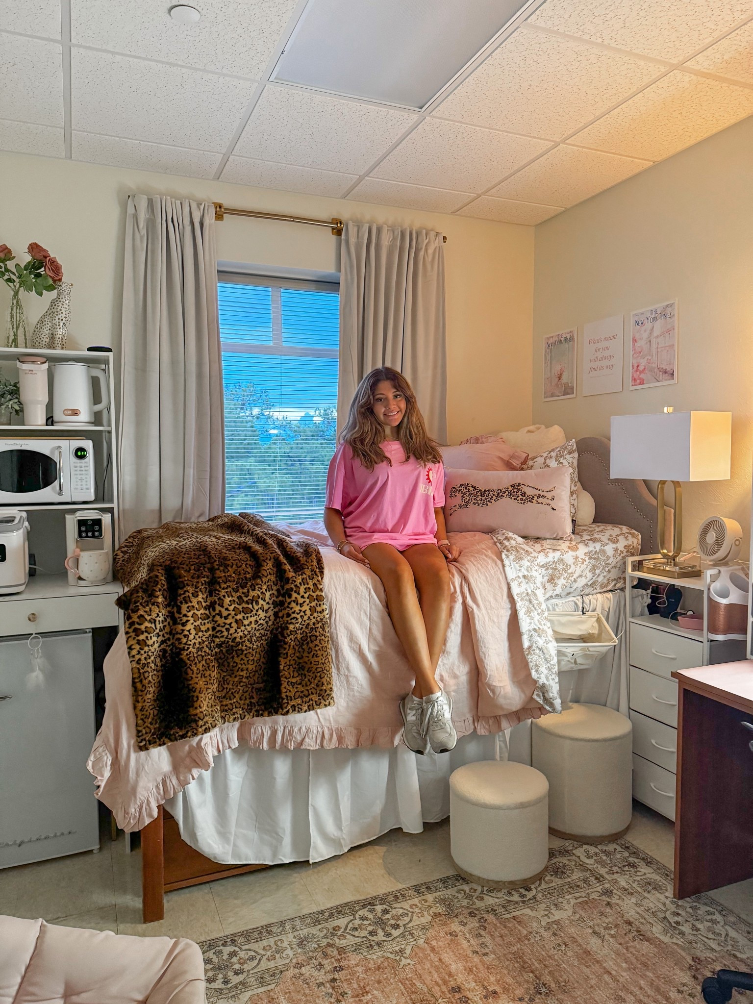 Bella’s Dorm Room Bedding + Decor Must-Haves
Soft, neutral, and full of comfort — here’s how we styled her dorm bed with cozy layers, soft lighting, and minimal decor touches that made it feel like home.

#DormDecor #LTKBackToSchool #DormRoomInspo #LTKHome 
