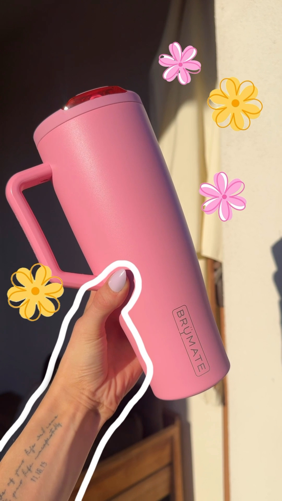 Brand new design that keeps your straw clean and easily stored away. I love all the colors! 

Brumate 
Tumbler cup 
Pink cup 
Health essentials 
Wellness essentials 
Kids cups 
Spring colors 
Spring vibes 

#LTKKids #LTKActive #LTKSeasonal