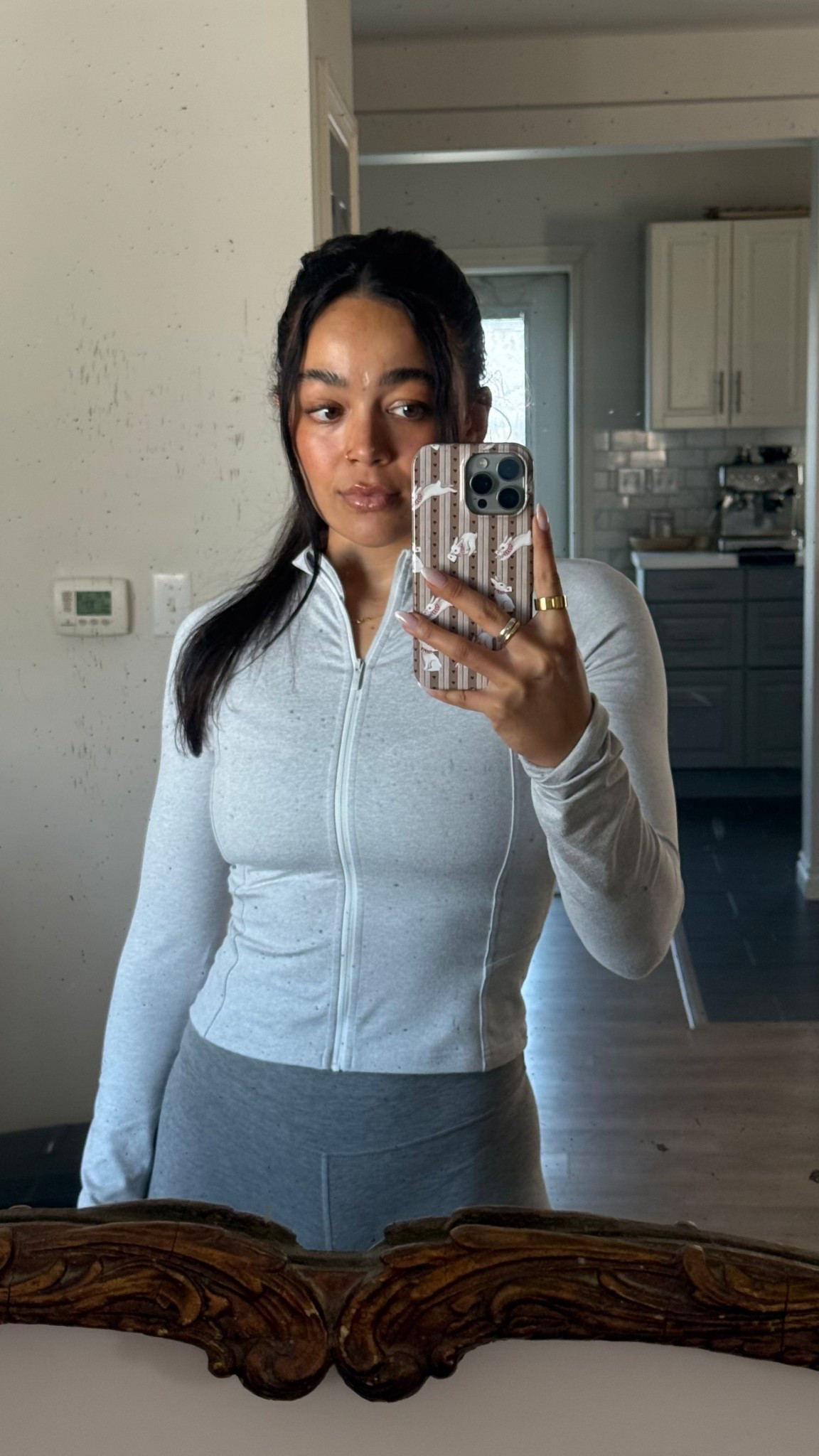 Today’s gym set🥰🩶

leggings 4
jacket 4
bra small

Lululemon set, workout set, matching set, neutral workout set, athleisure, womens workout set, cozy outfit, travel outfit 

#LTKActive #LTKselfcare #LTKfitnessgoals