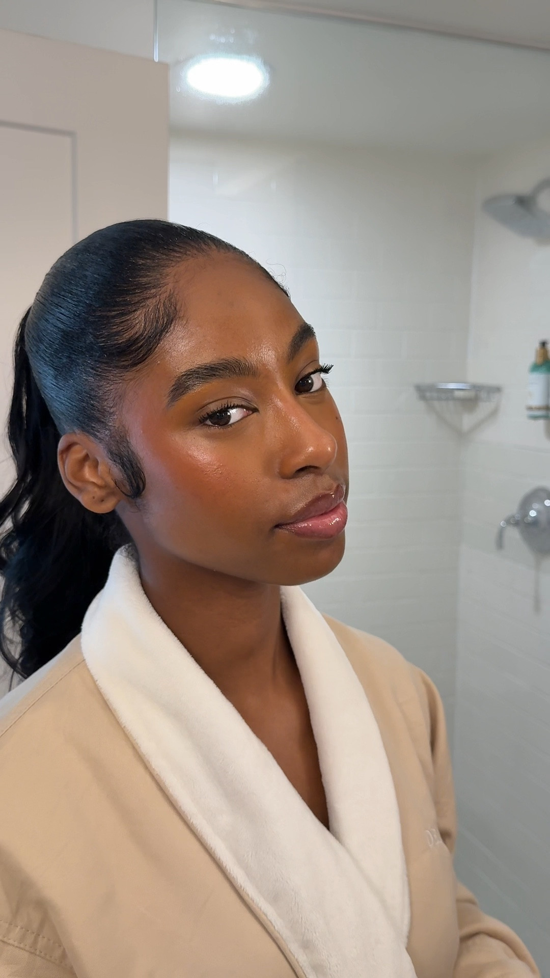 my go to routine when I’m short on time but still want to look put together ✨ 

products used: 
@saiebeauty glow super gel (star glow)
@anastasiabeverlyhills brow freeze gel
@anastasiabeverlyhills brow whiz (espresso)
@armanibeauty luminous silk foundation (13)
@thelipbar quick conceal (cinnamon 2.0) 
@onesize powder melt setting spray 
@saiebeauty dew blush (dreamy)
@onesize setting powder (rich peach)
@saiebeauty super suede, radiant blush powder (grazie)
@fentybeauty hella thic mascara
@maccosmetics lip liner (root for me)
@maccosmetics lipgloss air (snobbish)
@byamicole lip oil (reflection)
@lorealparis infallible 3 second setting mist