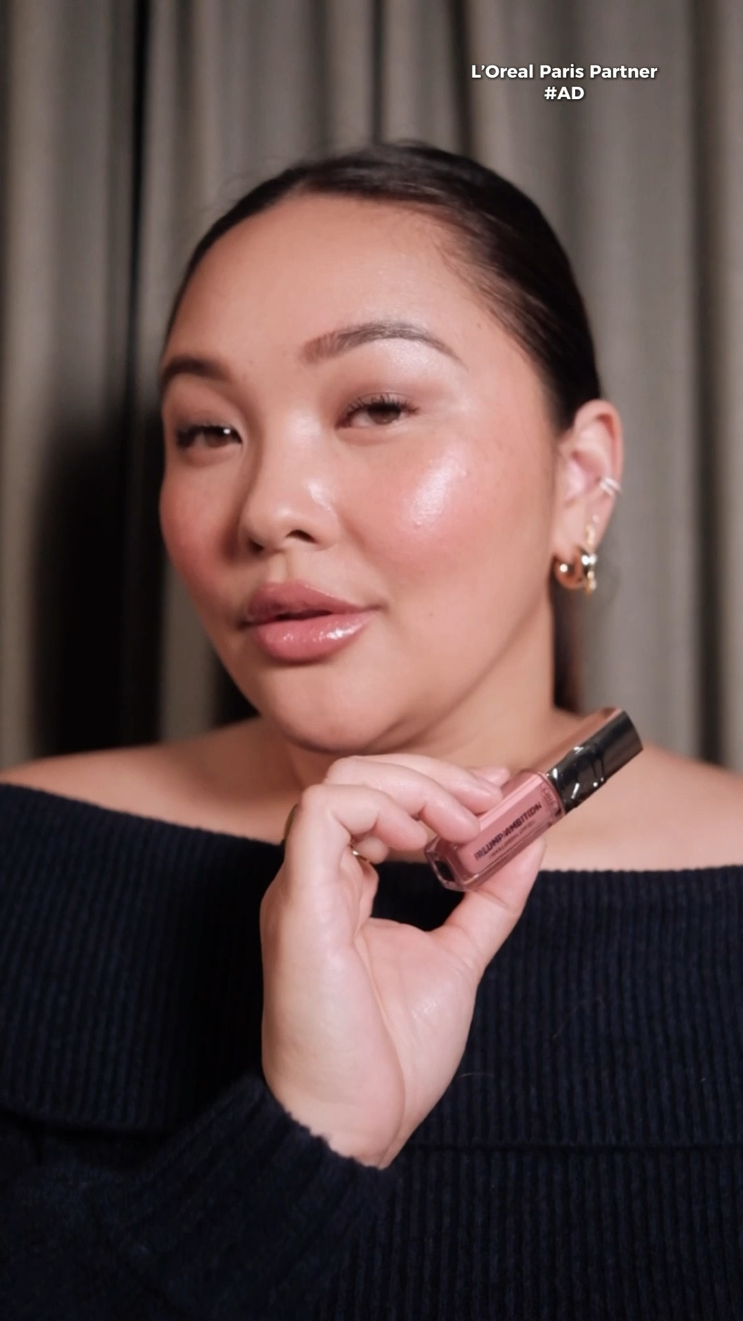 #LOrealParisPartner #ad | If you’re bringing a gift to a girls’ night, make it the one everyone fights over 👀 @lorealparis Telescopic Extensionist + Plump Ambition Lip Oil gives long lashes, glossy lips, and instant confidence because you’re worth it ✨ #LOrealParisMakeup #TargetPartner #Target @Target