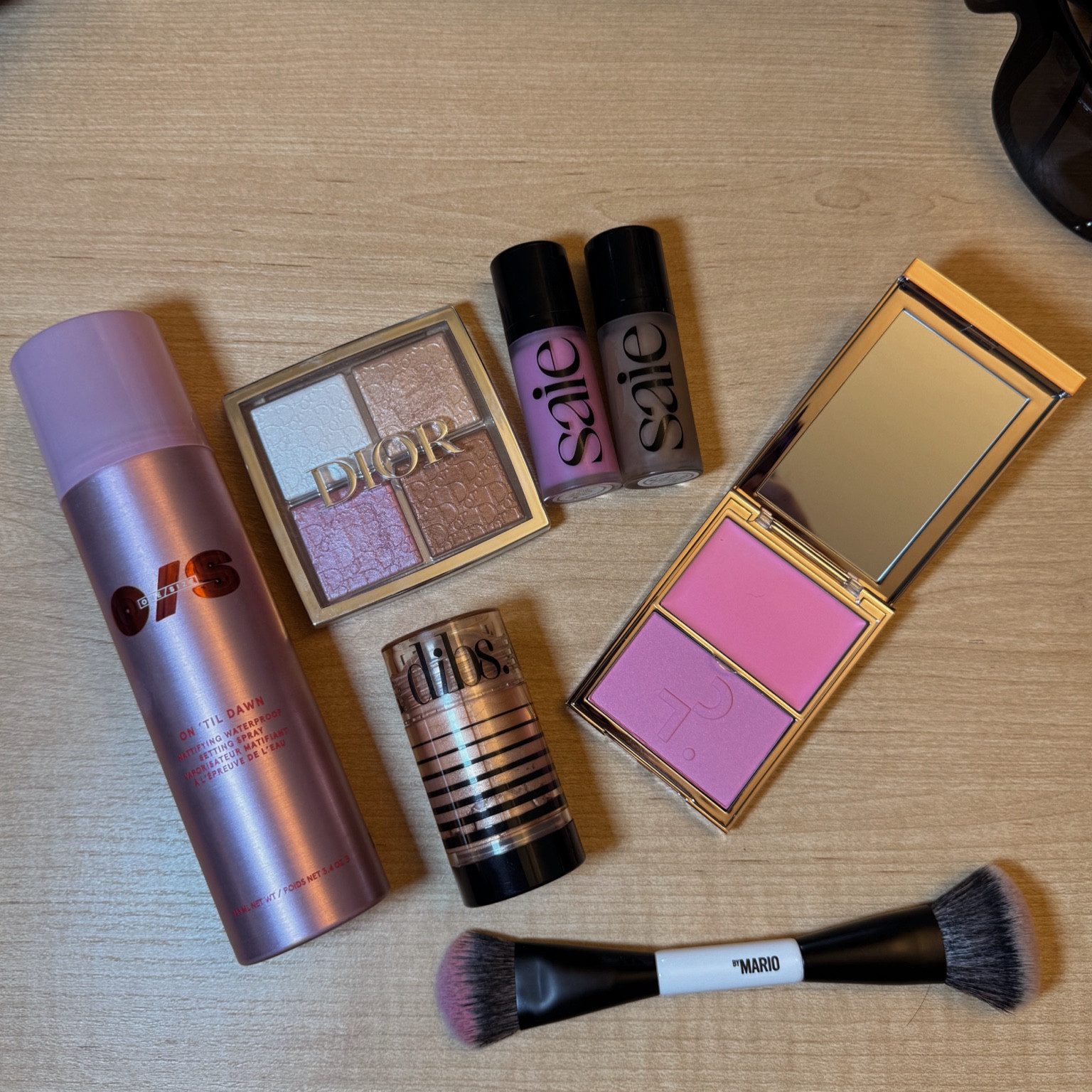 New makeup linmakeup

#LTKFindsUnder100 #LTKBeauty #LTKFindsUnder50