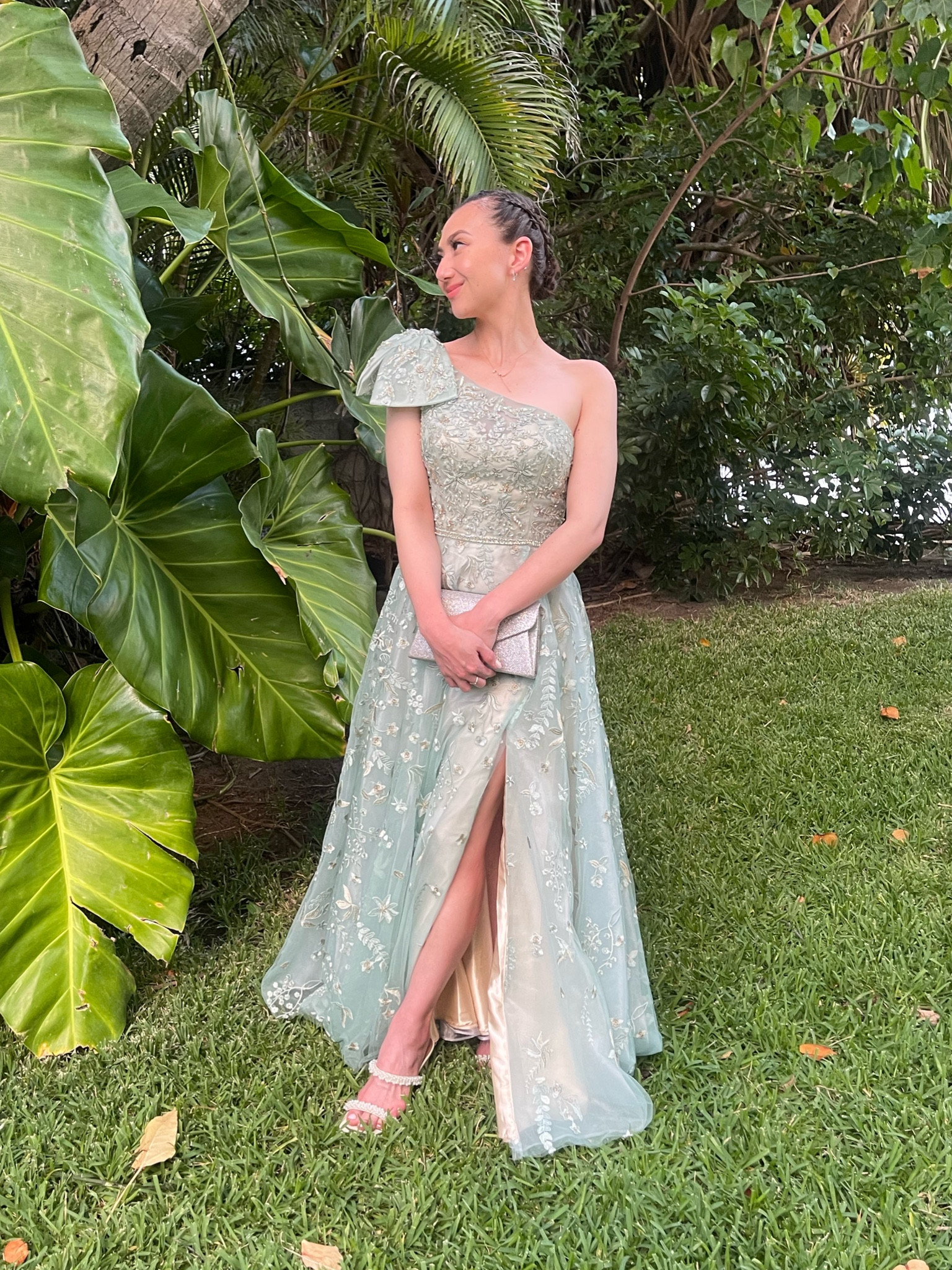 Wedding Season is in the air! 

Just returning from my sisters vacation in Hawaii! Sharing the dress I wore, I loved this dress so much this was the only one I ordered and didn’t even bother trying different ones on! It’s a beautiful mint green color with beading details and. Large bow on the shoulder for a girly touch. I’ve recently been loving a 1 - shoulder moment! Wearing a 4 but altered it for length and brought up the shoulder area. 

#LTKSeasonal #LTKitbag #LTKwedding