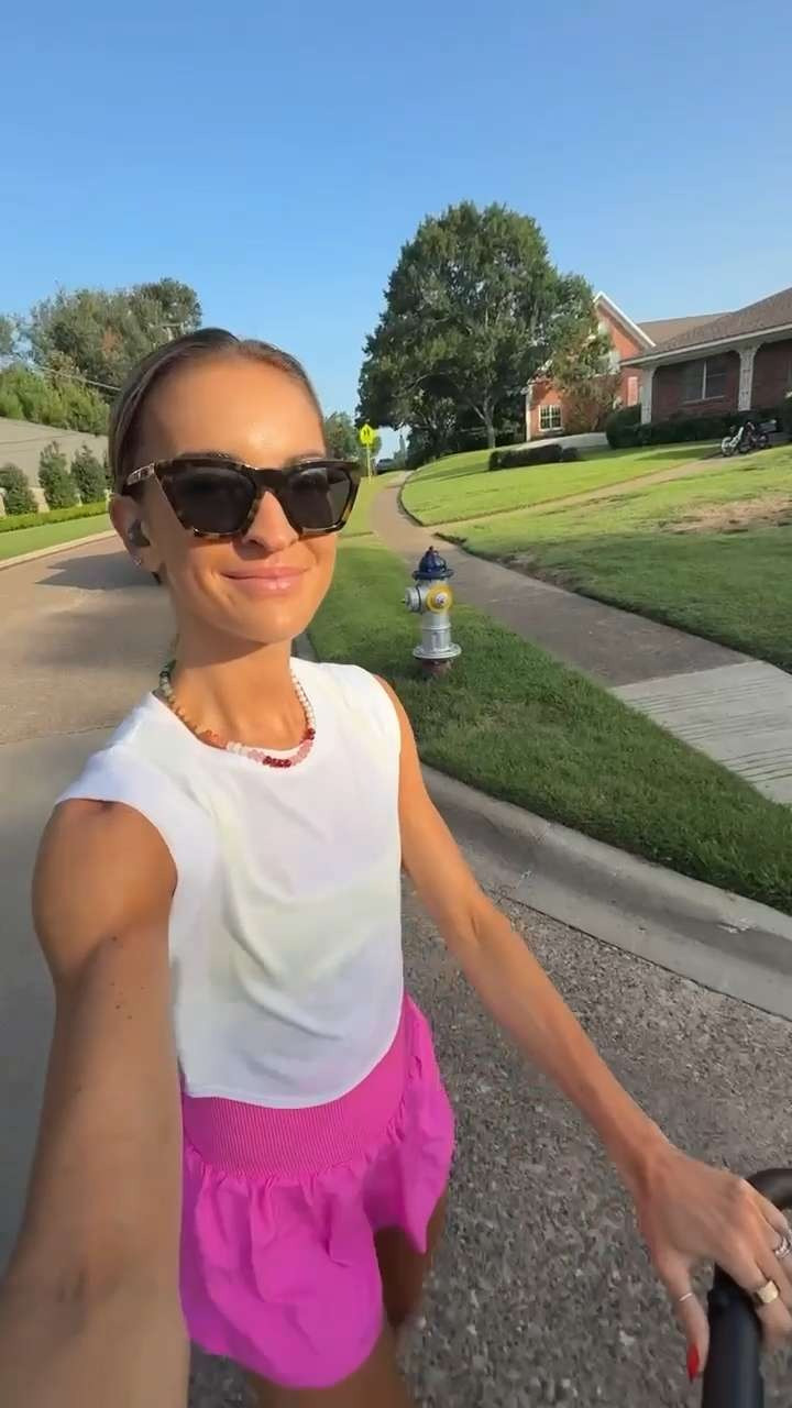 what an ideal 6am-8am looks like over here 🩷 i savor these quiet mornings and truly think they’re the foundation to the most productive and intentional day! 

 #LTKActive #LTKBaby