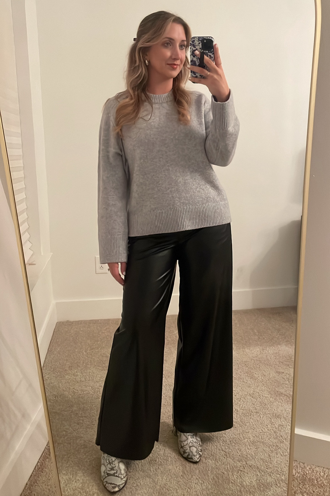 Couldn’t say no to these wide leg leather pants 😍 semi-casual NYE outfit for a dinner date with the hubs! 🎉

#LTKFindsUnder50 #LTKHoliday #LTKSeasonal