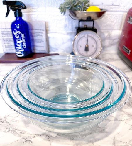 Kitchen essentials. Great set of mixing bowls. The glass is nice and thick. Only $18. 





Amazon kitchen essentials, prep bowls, glass bowls, baking bowls, salad bowl, Pyrex Smart Essentials 3-Piece Prepware Mixing Bowl Set, Glass Mixing Bowls, 

#LTKFindsUnder50 #LTKSeasonal #LTKHome