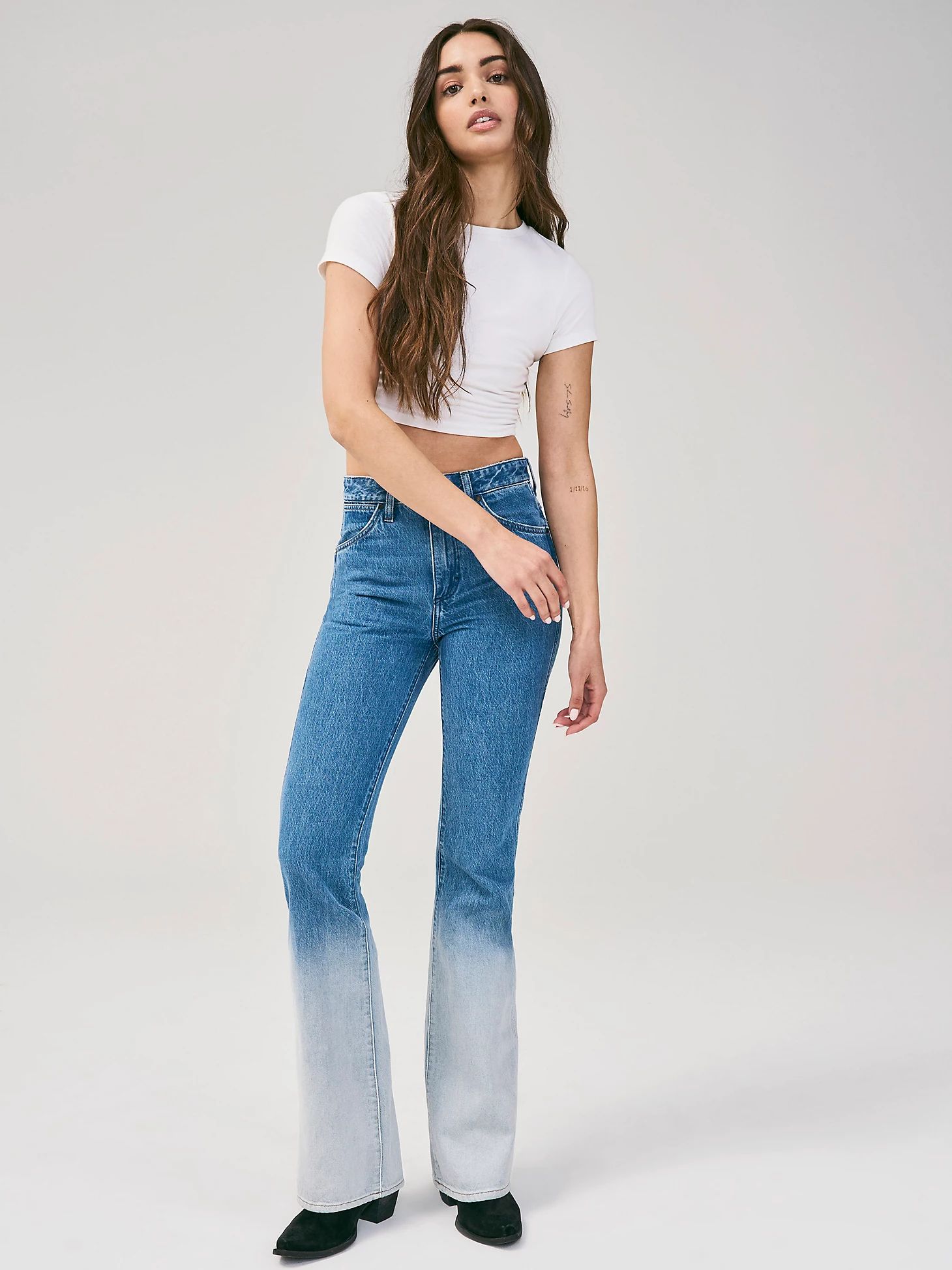Women's Westward Mid Rise Dip Dye Jean in Dipped | Wrangler